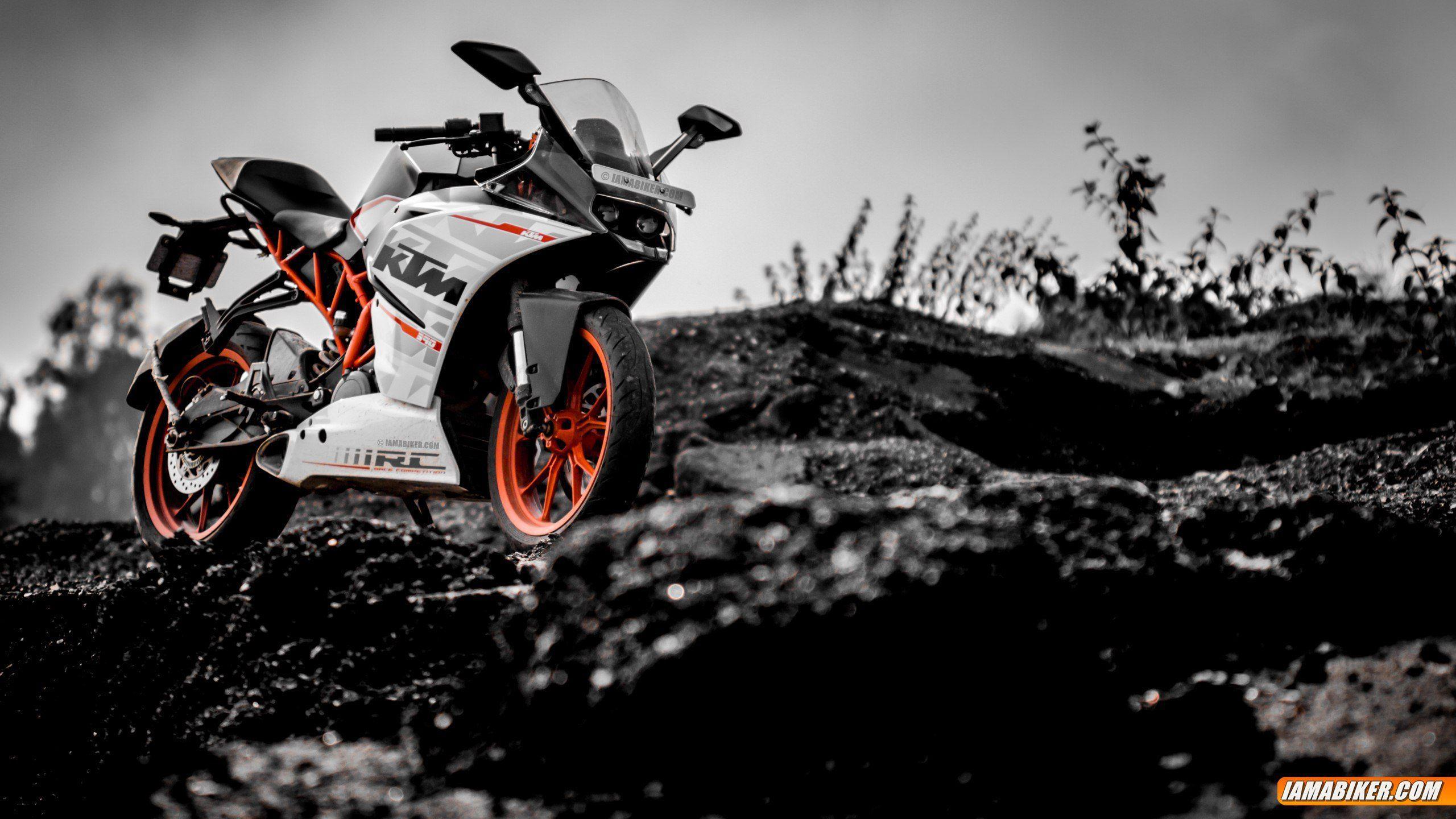 KTM RC 200 Wallpaper. Beautiful Wallpaper