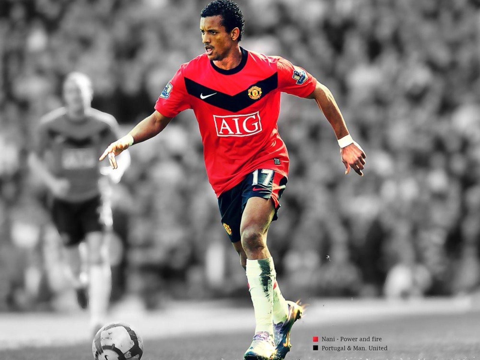 The halfback of Manchester United Luis Nani with a ball wallpaper