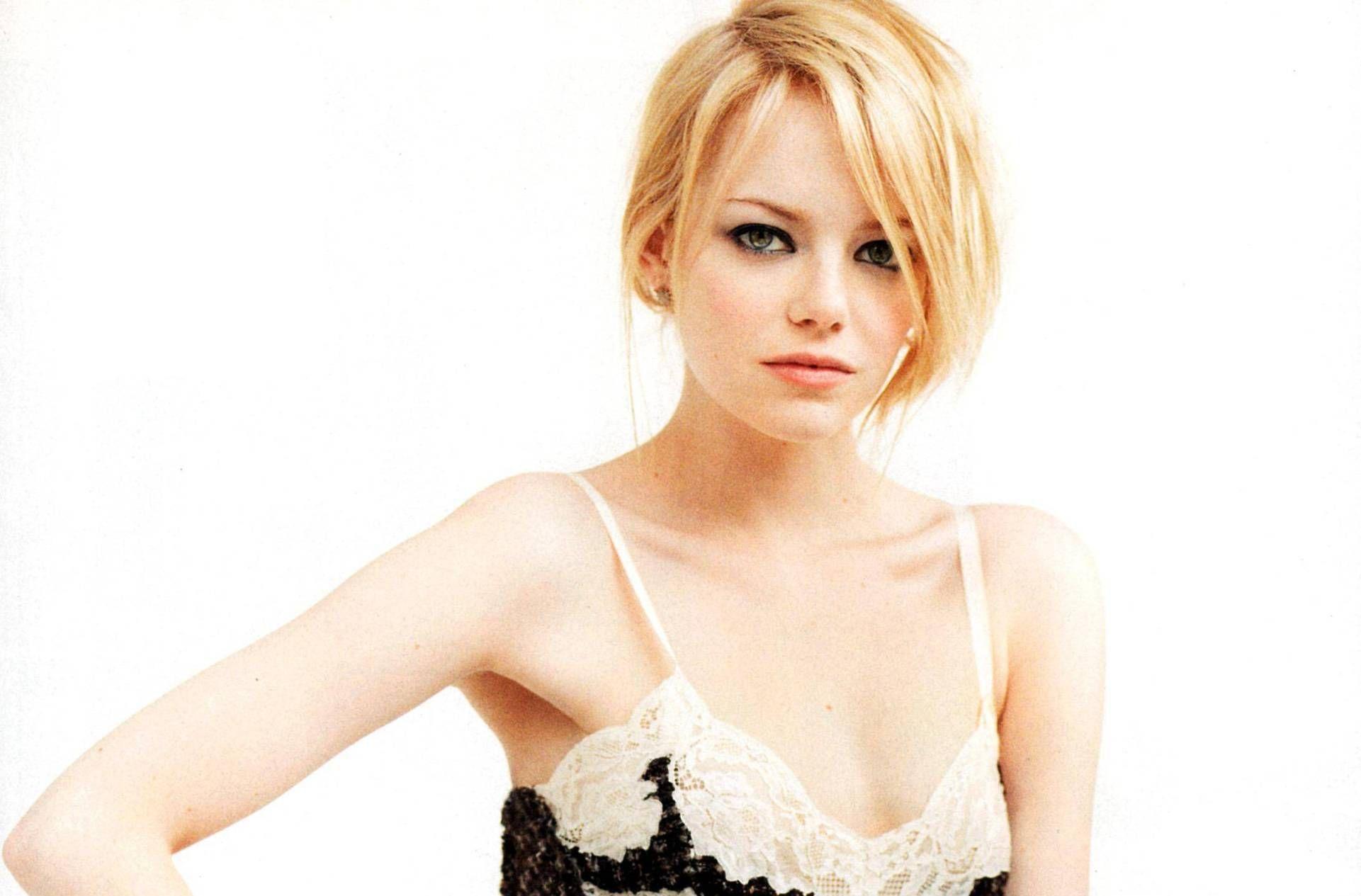 Emma Stone Wallpaper Background Wallpaper Pop