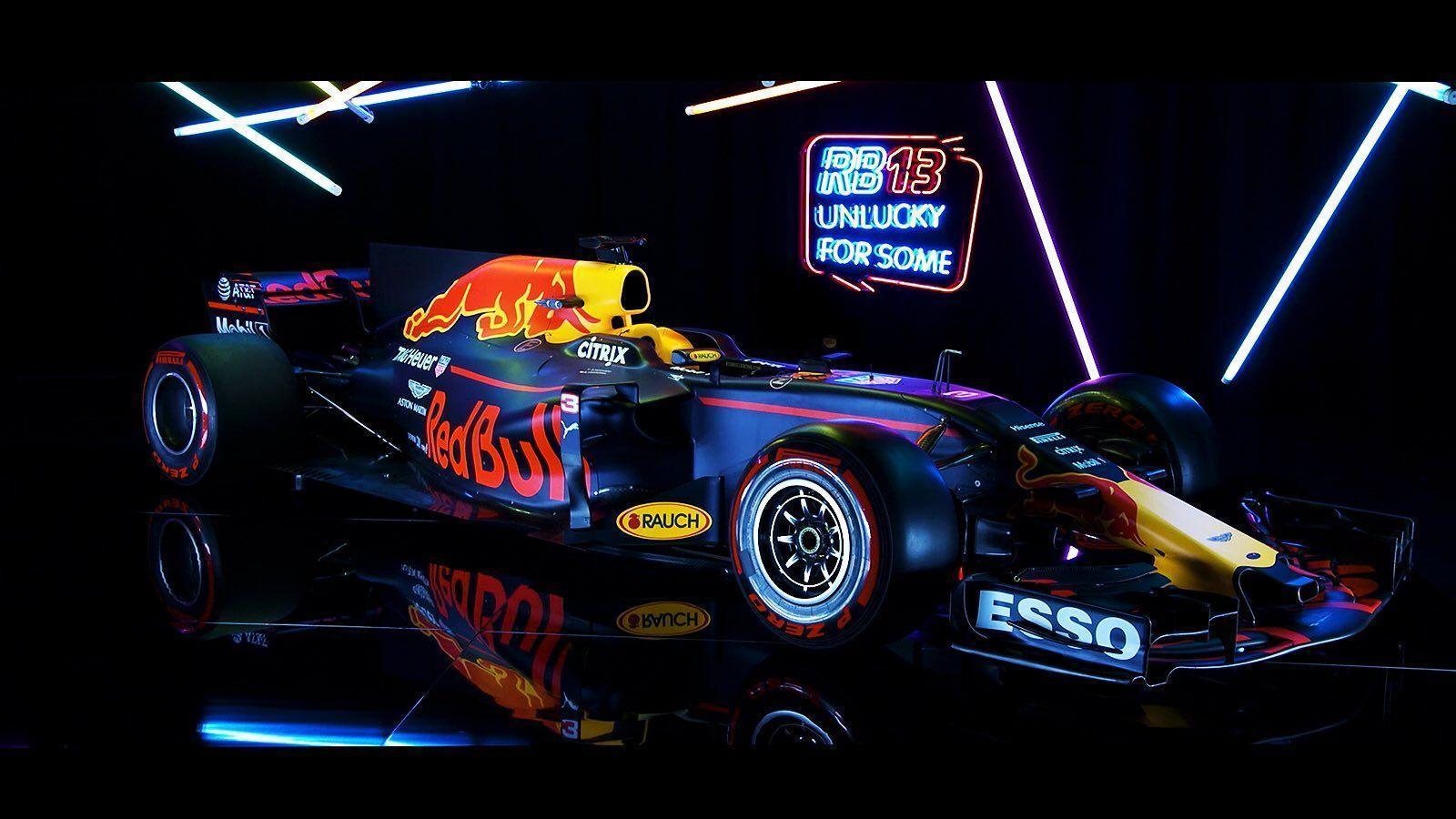 Picture: Red Bull reveal their “prettiest” F1 car for 2017