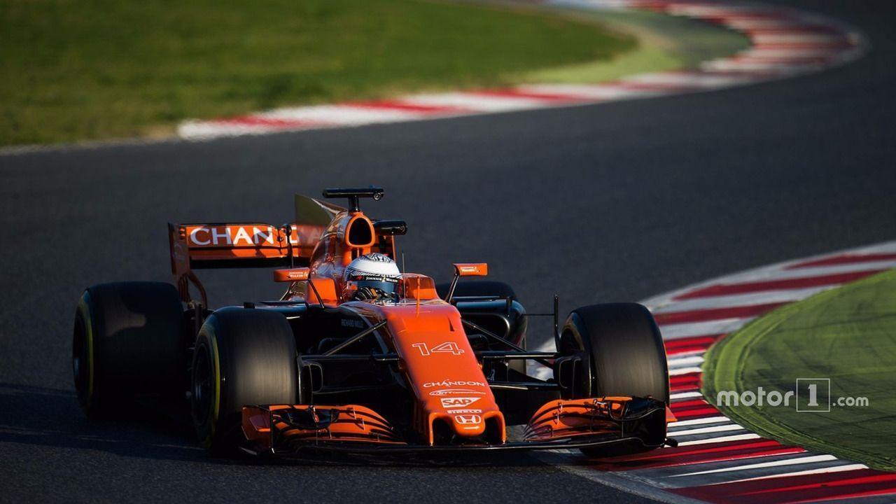 Fernando Alonso, McLaren MCL32 photo. Motor1.com Canada