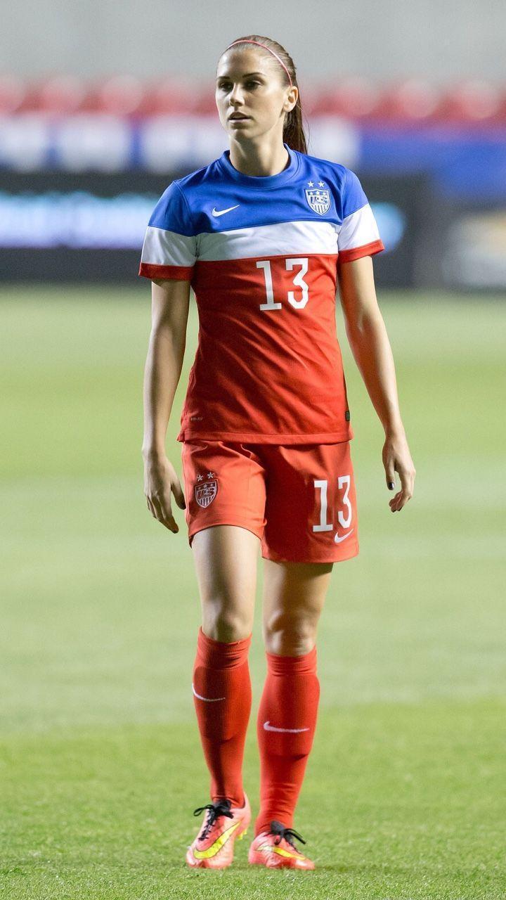 alex morgan iphone 6 wallpaper - "why are you clapping?"