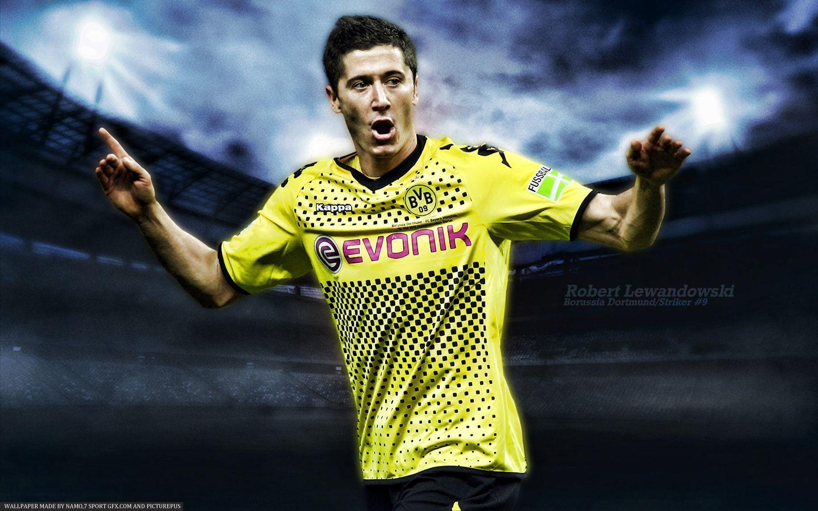 Robert Lewandowski Dortmund 2013 Exclusive HD Wallpaper