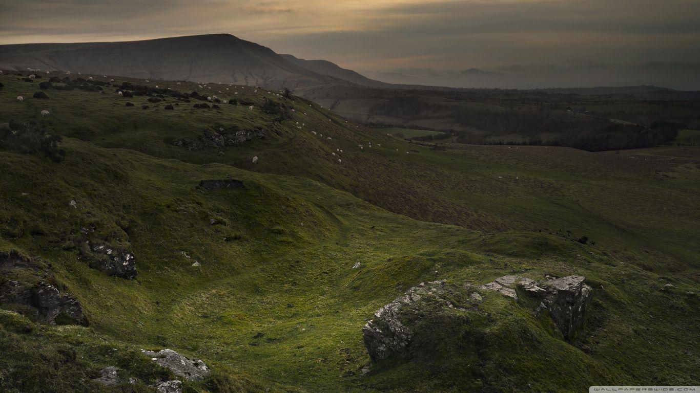 Black Mountains, Wales, United Kingdom HD desktop wallpaper