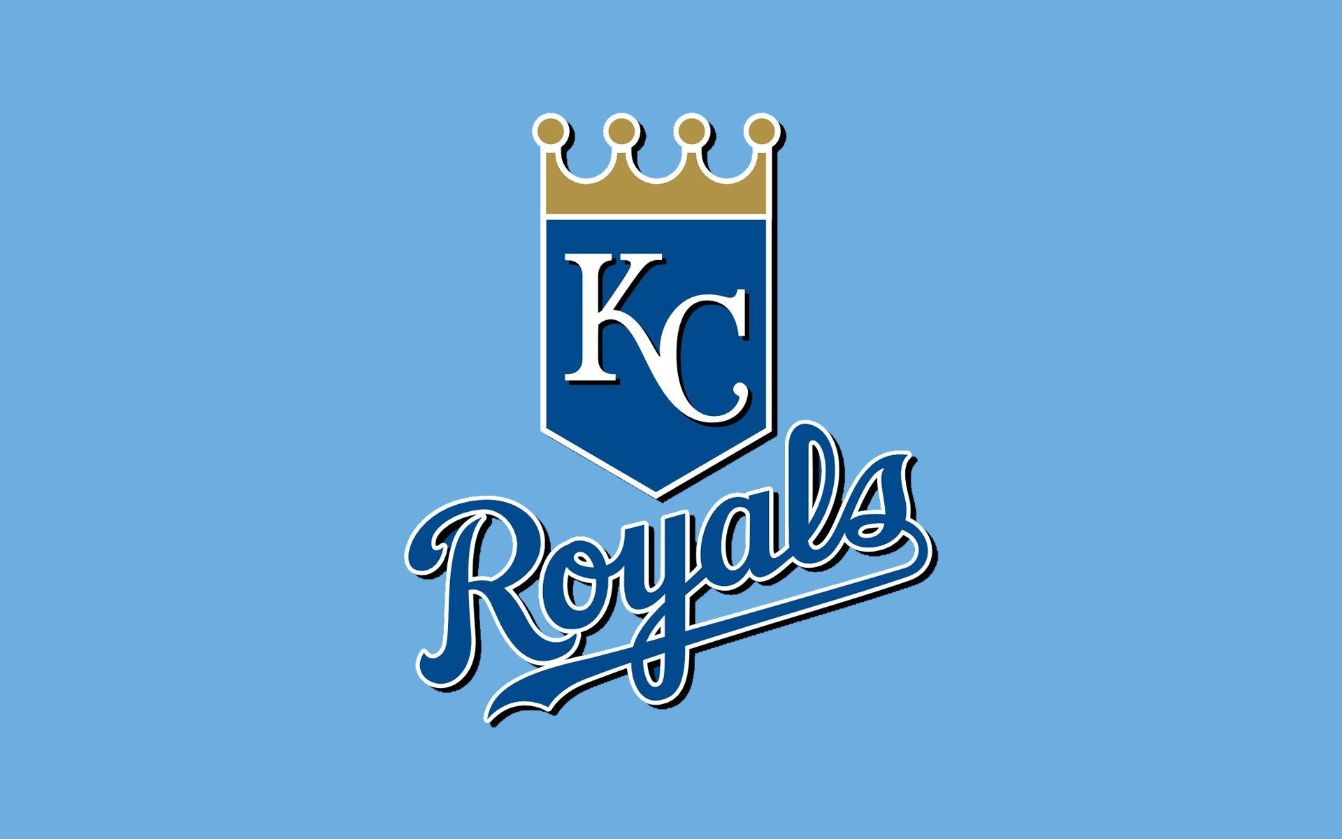Download Celebrating a magical Kansas City Royals win Wallpaper