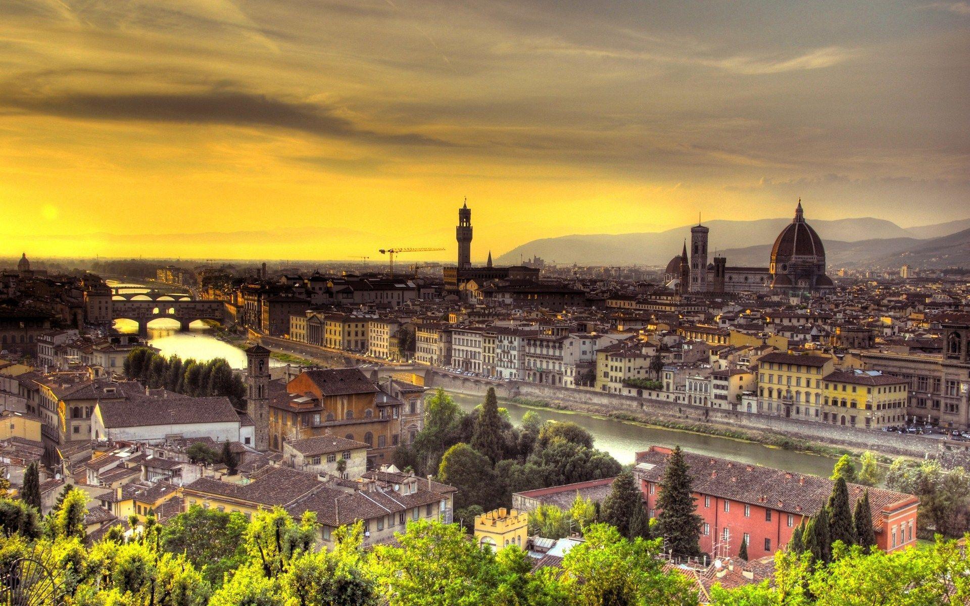 Florence Italy  Night city View wallpaper Florence italy