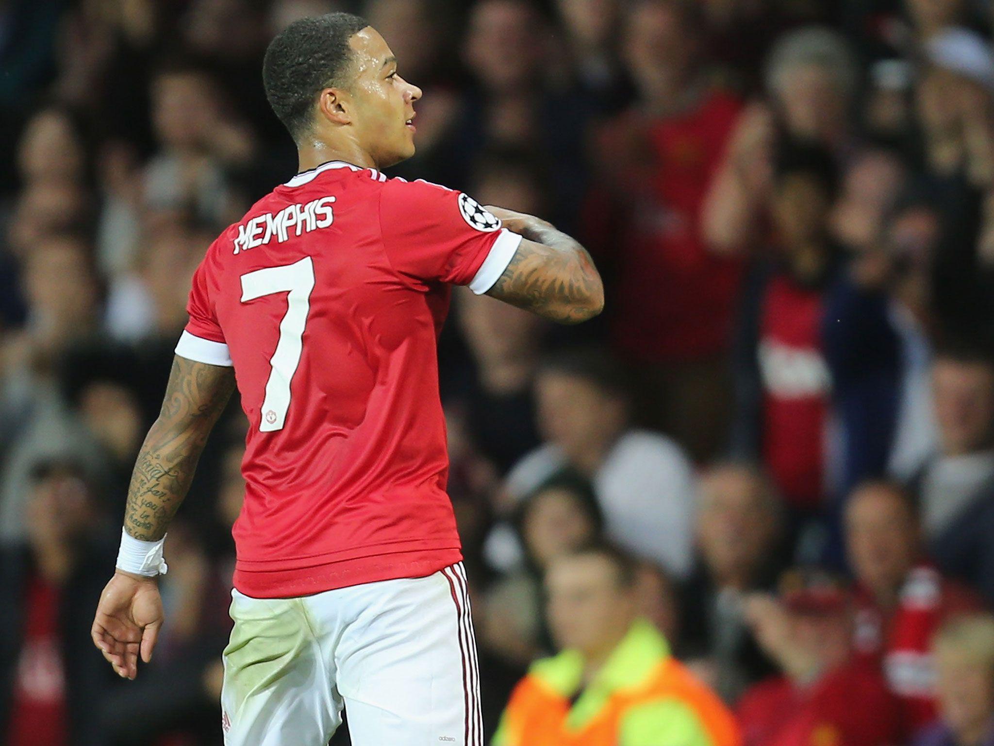 Memphis Depay to Real Madrid? Manchester United trolled over