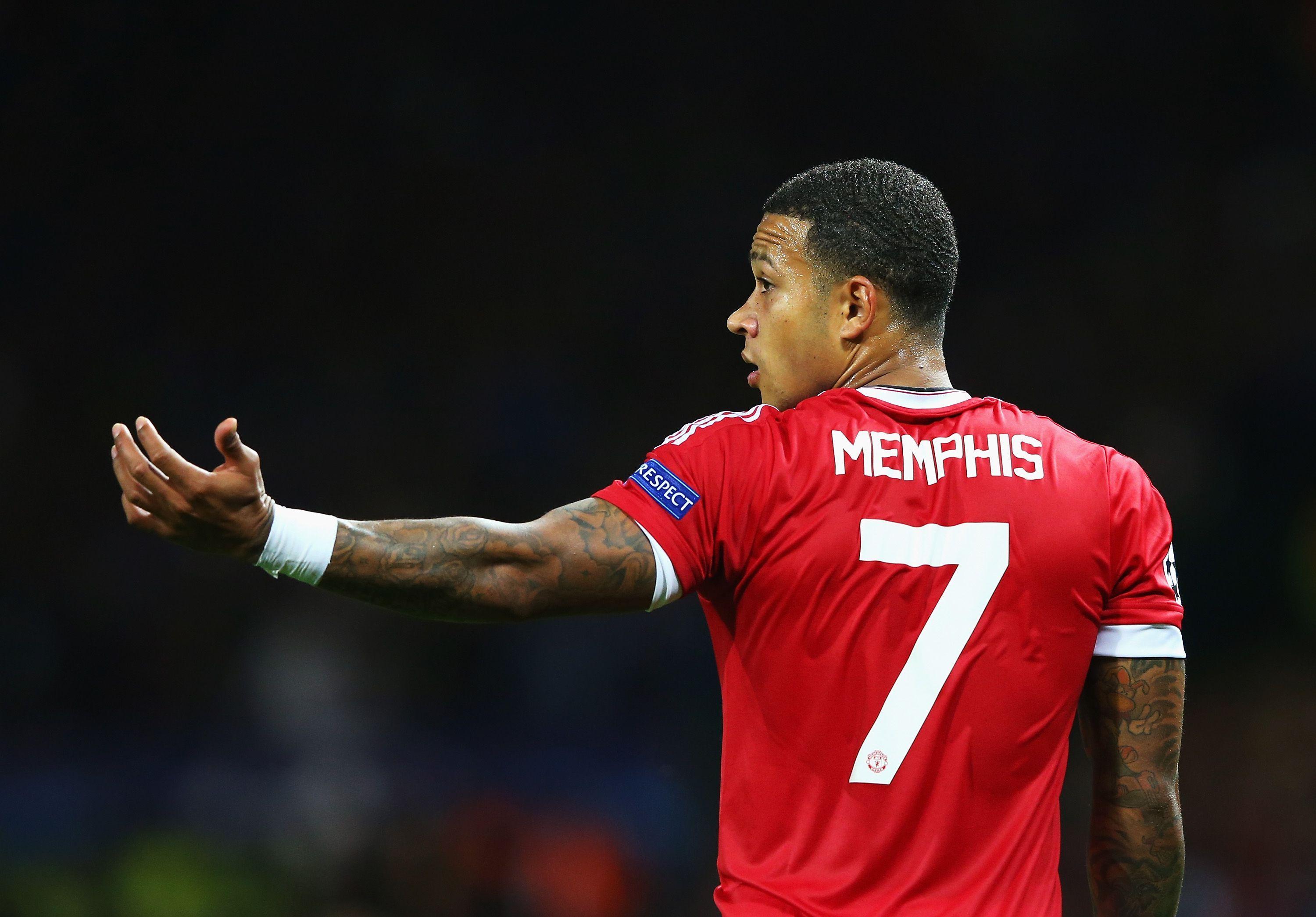uMAXit Football Will Manchester United Rue Letting Memphis Depay Go?