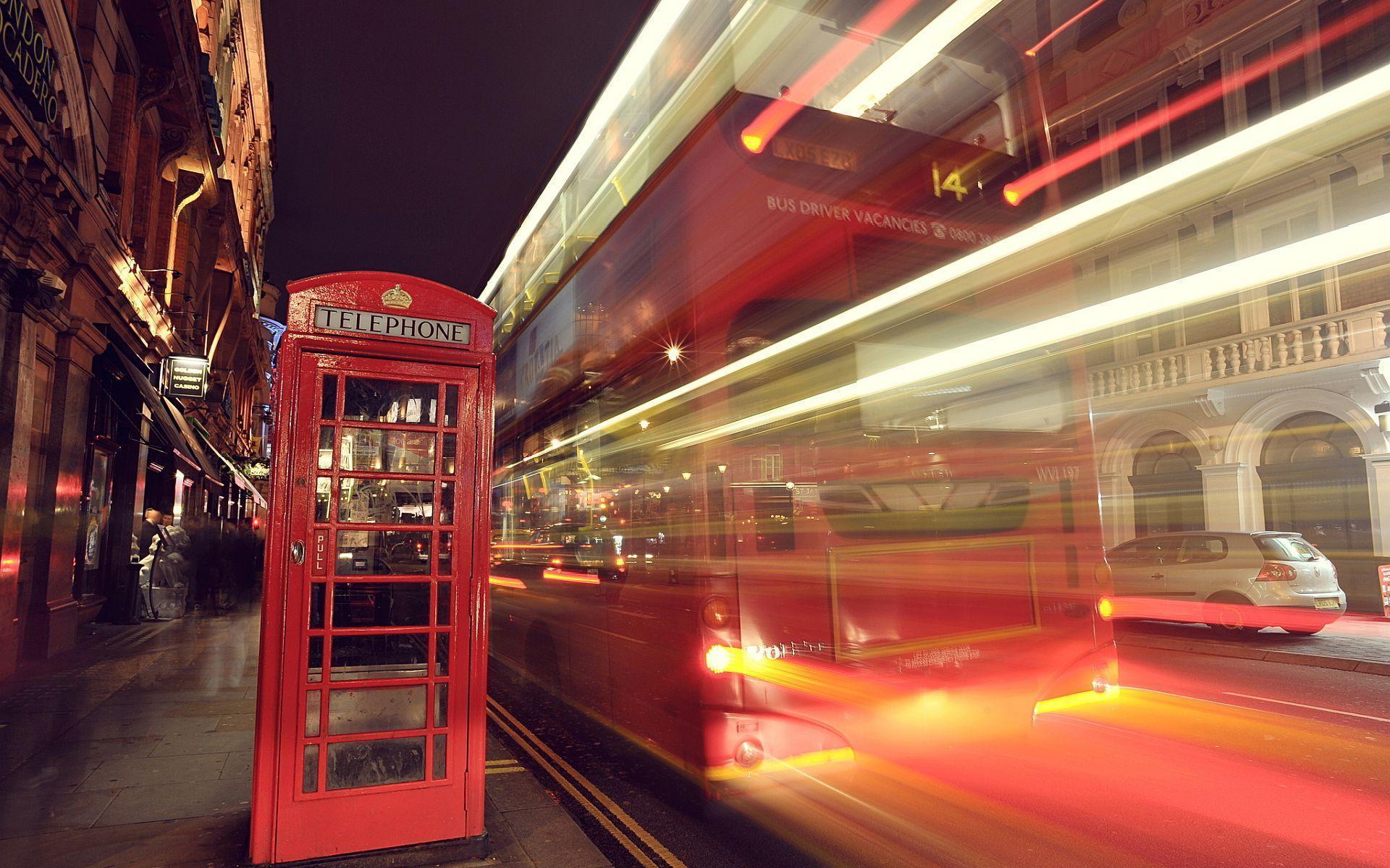 London streets Wallpaper
