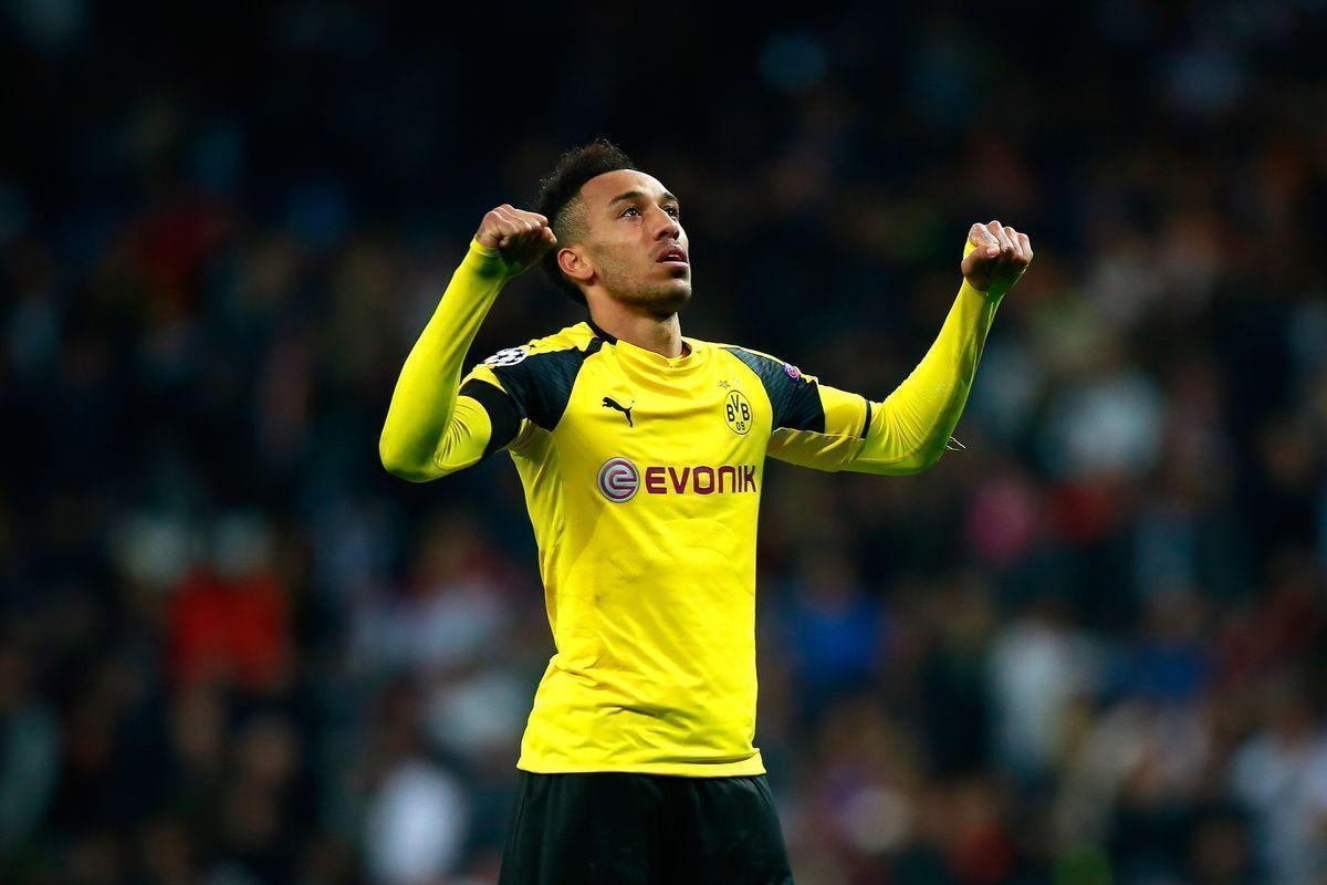 Pierre Emerick Aubameyang Cools Transfer Speculation And Buys A