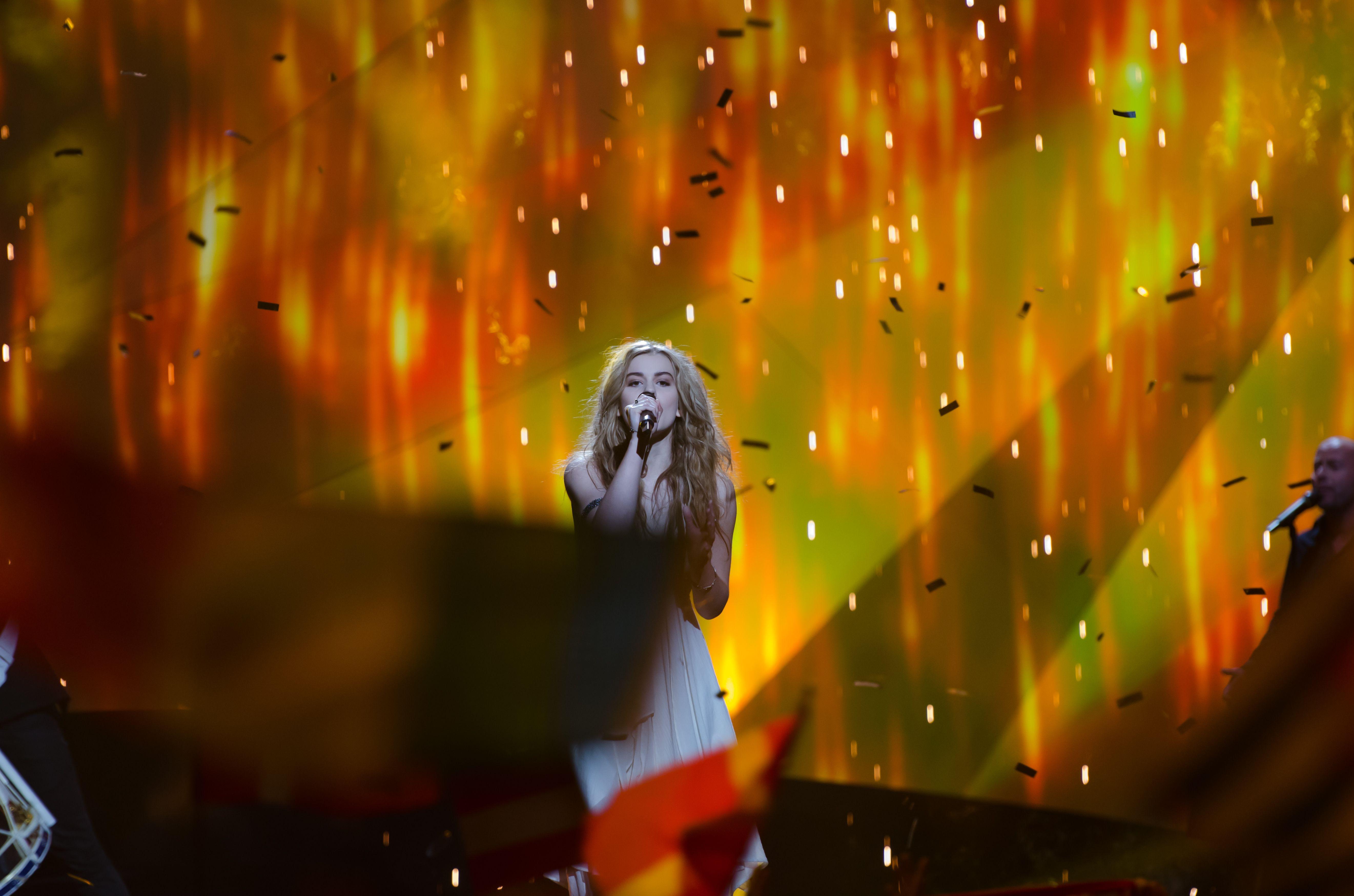 Anuk singing at Eurovision 2013 wallpapers and image