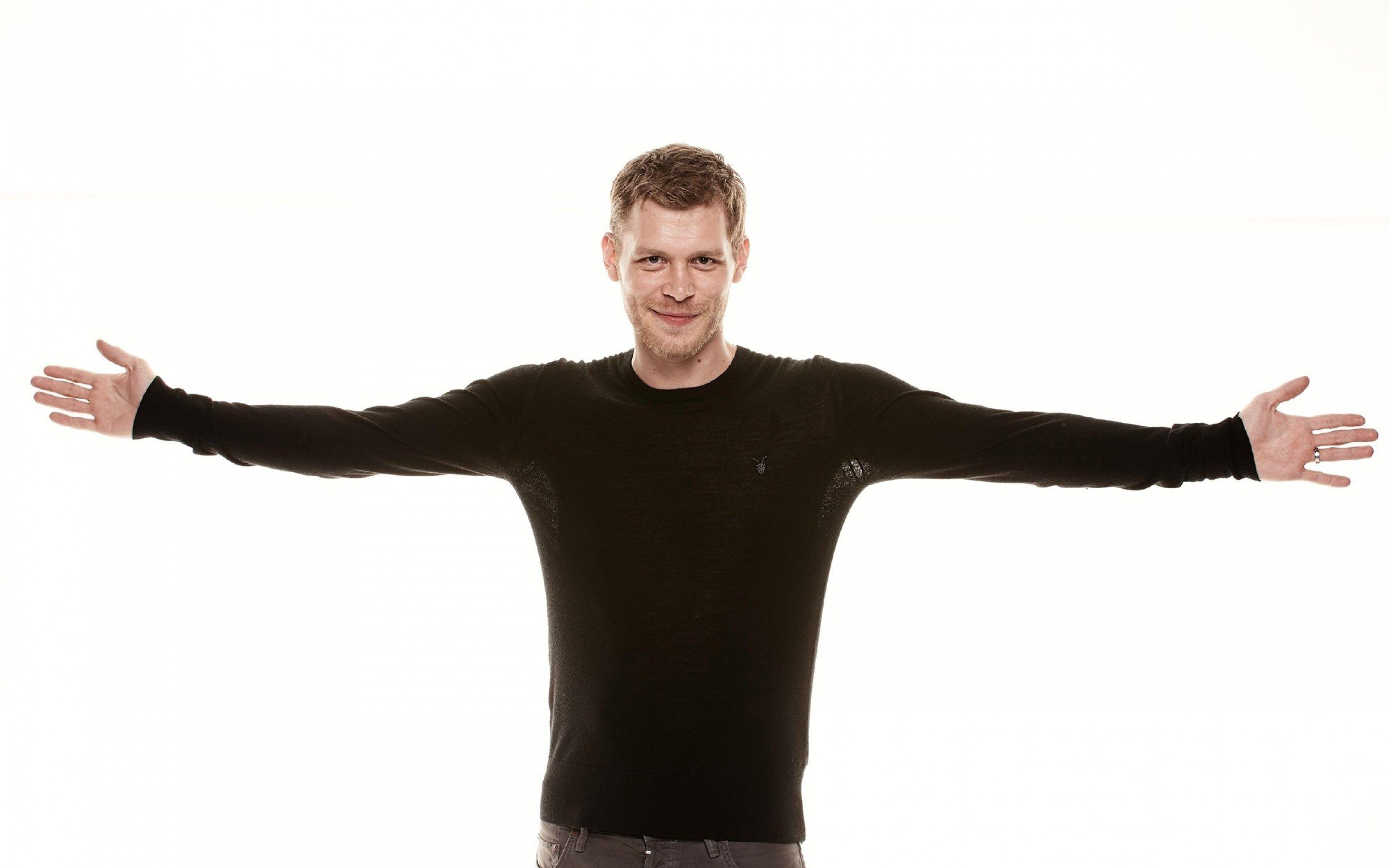 Joseph Morgan HD Wallpaper