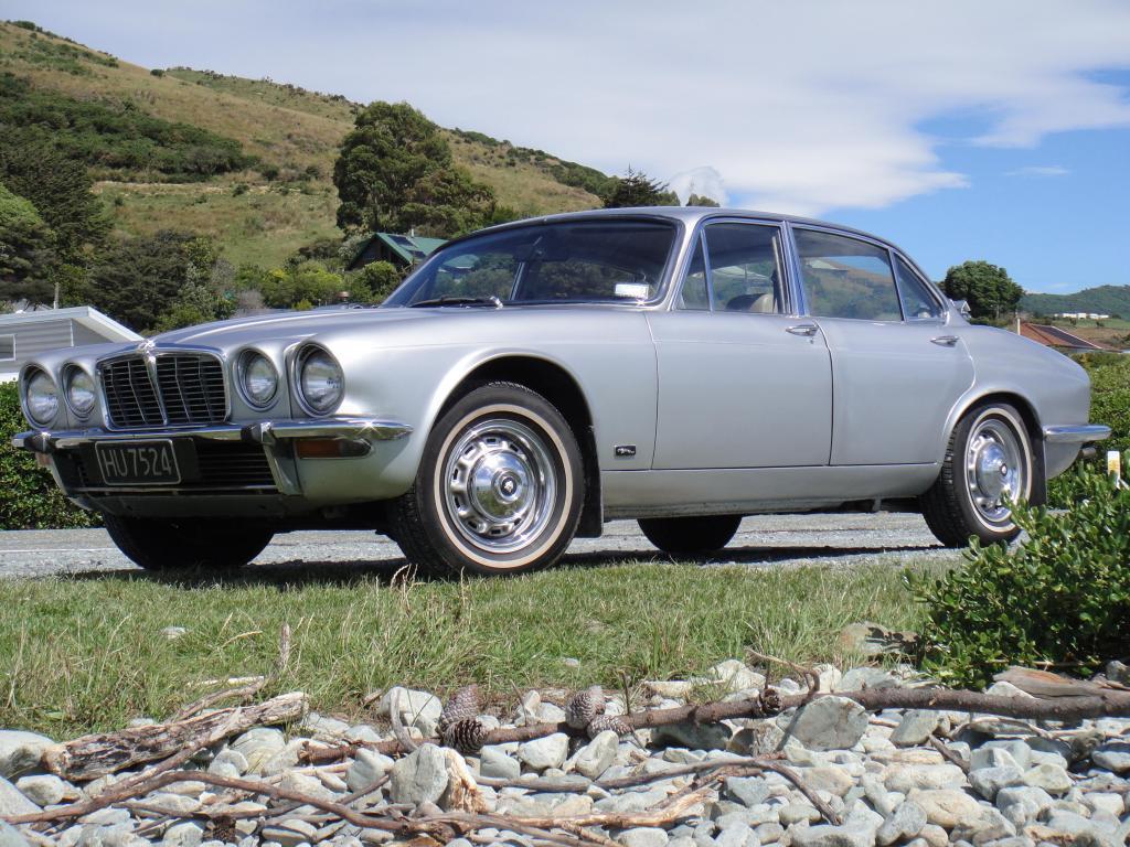 What spark plug for series 2 xj6? Forums