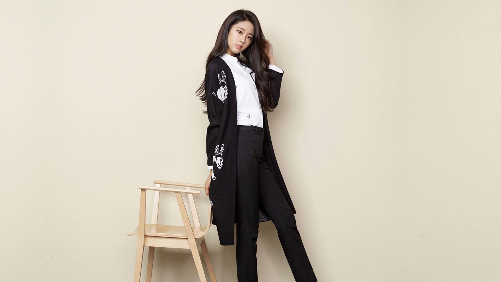 Seolhyun (Kim Seol Hyun) Wallpaper