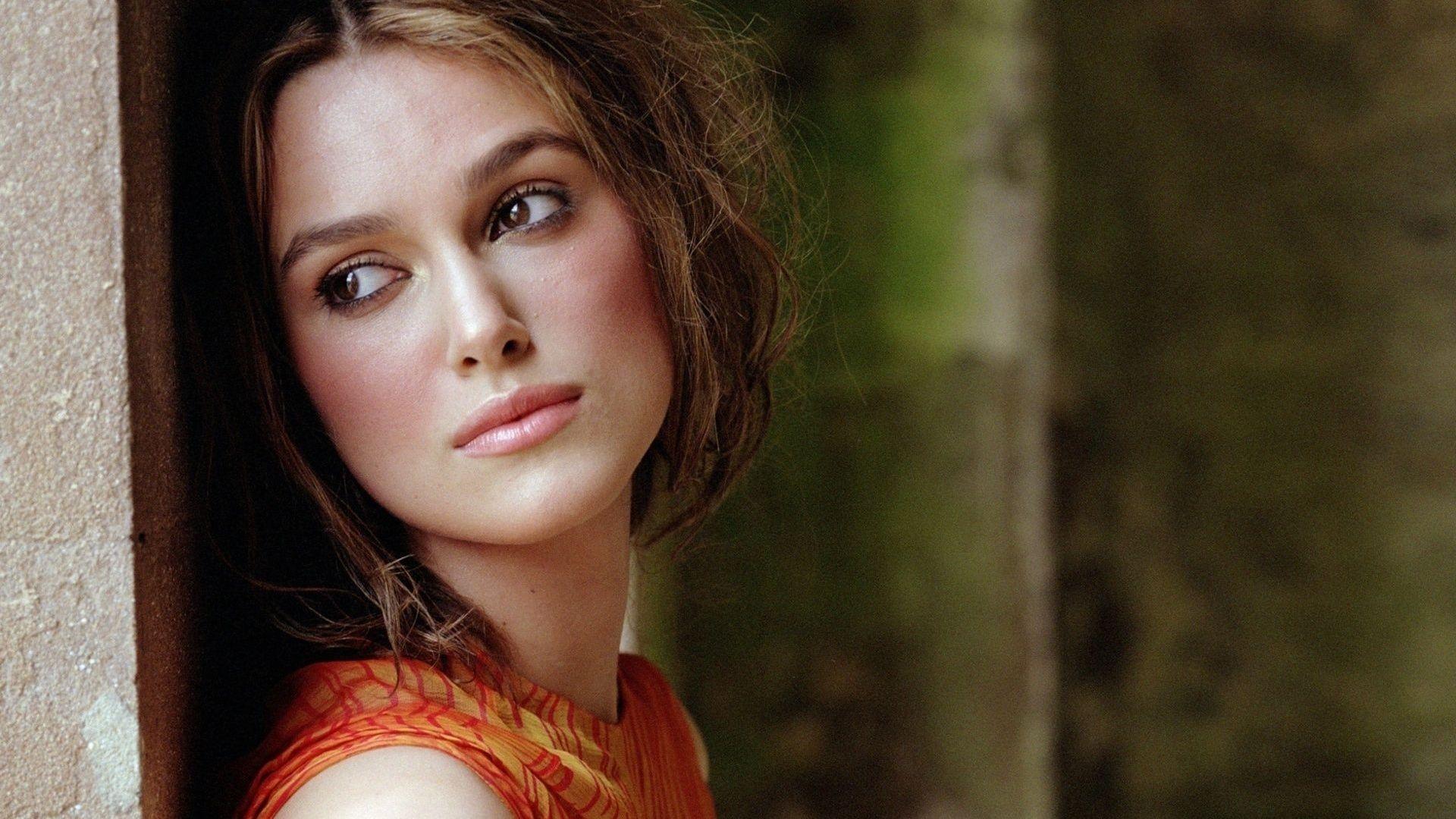 Keira Christina Knightley is an English actress and model. Hollywwod, Bollywood Actor, Actress Wallpaper for Your Desktop