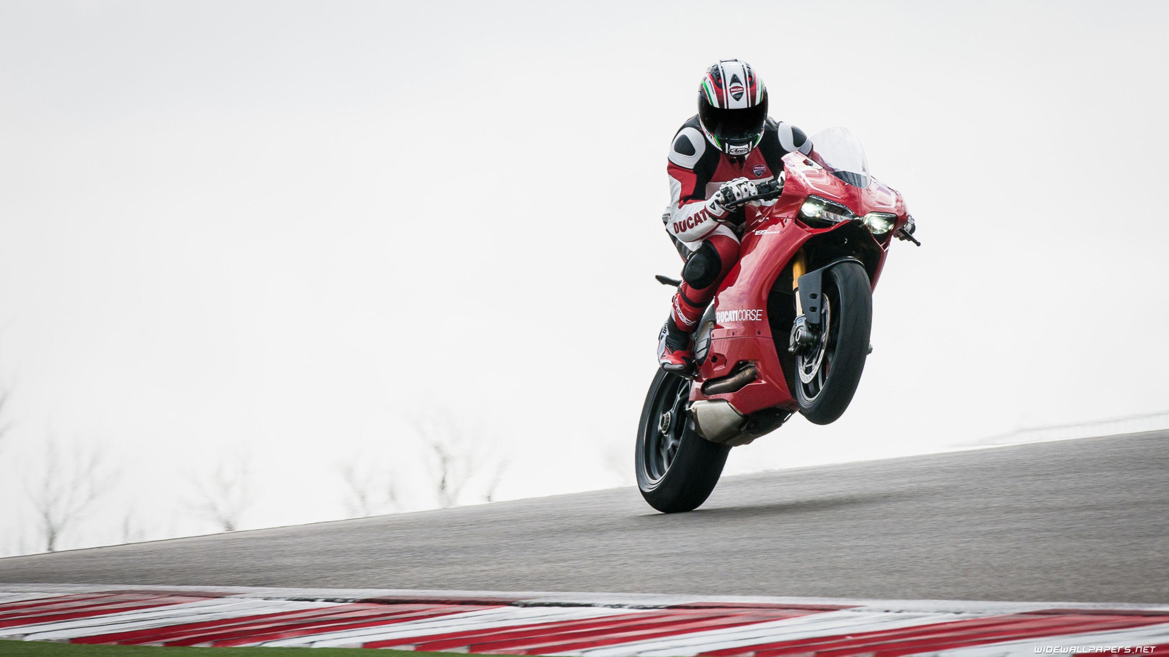 Ducati Superbike 1199 Panigale motorcycle desktop wallpaper 4K
