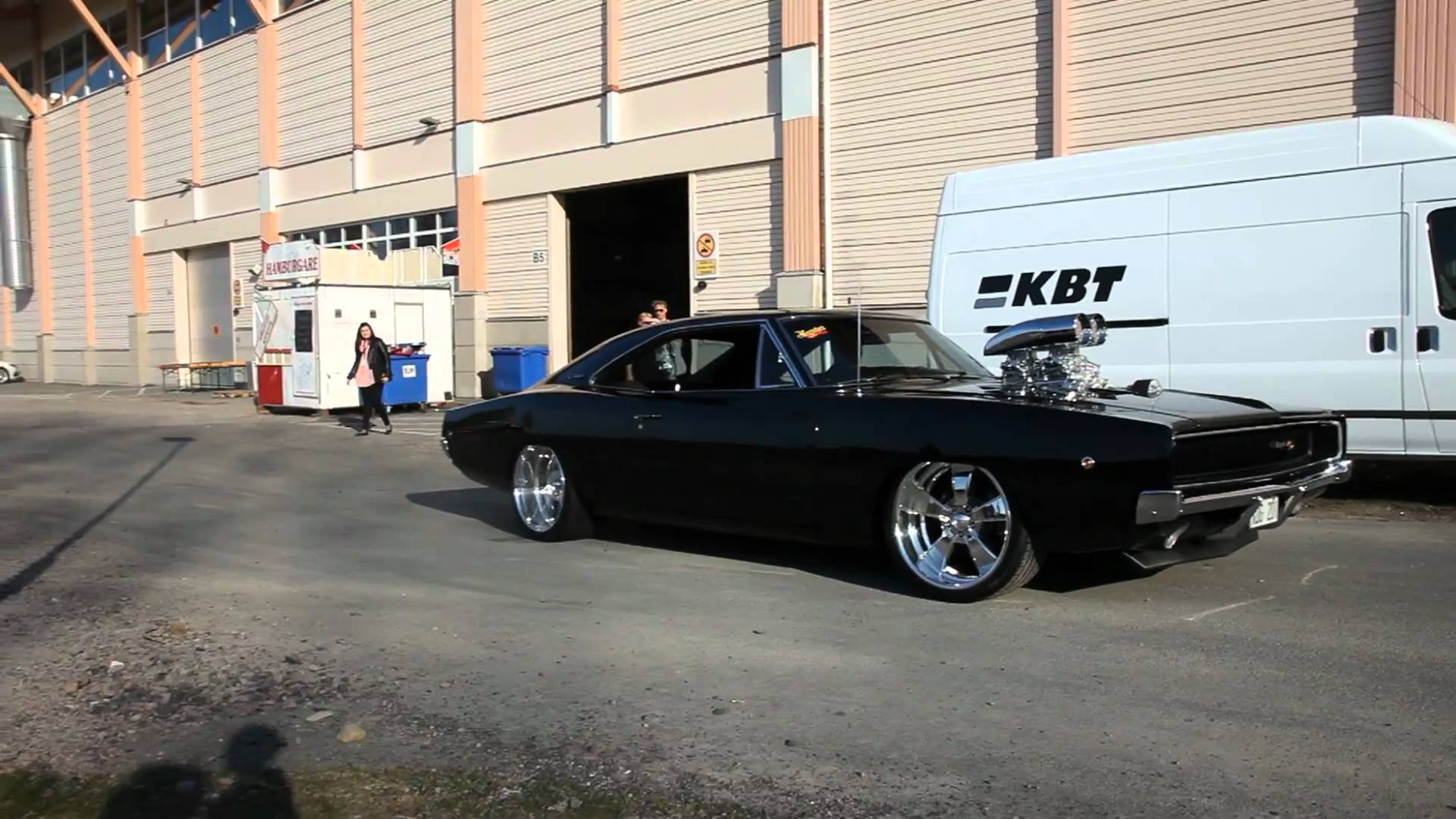 Victory burnout Supercharged Dodge Charger 68. SMILE IT`S GAME