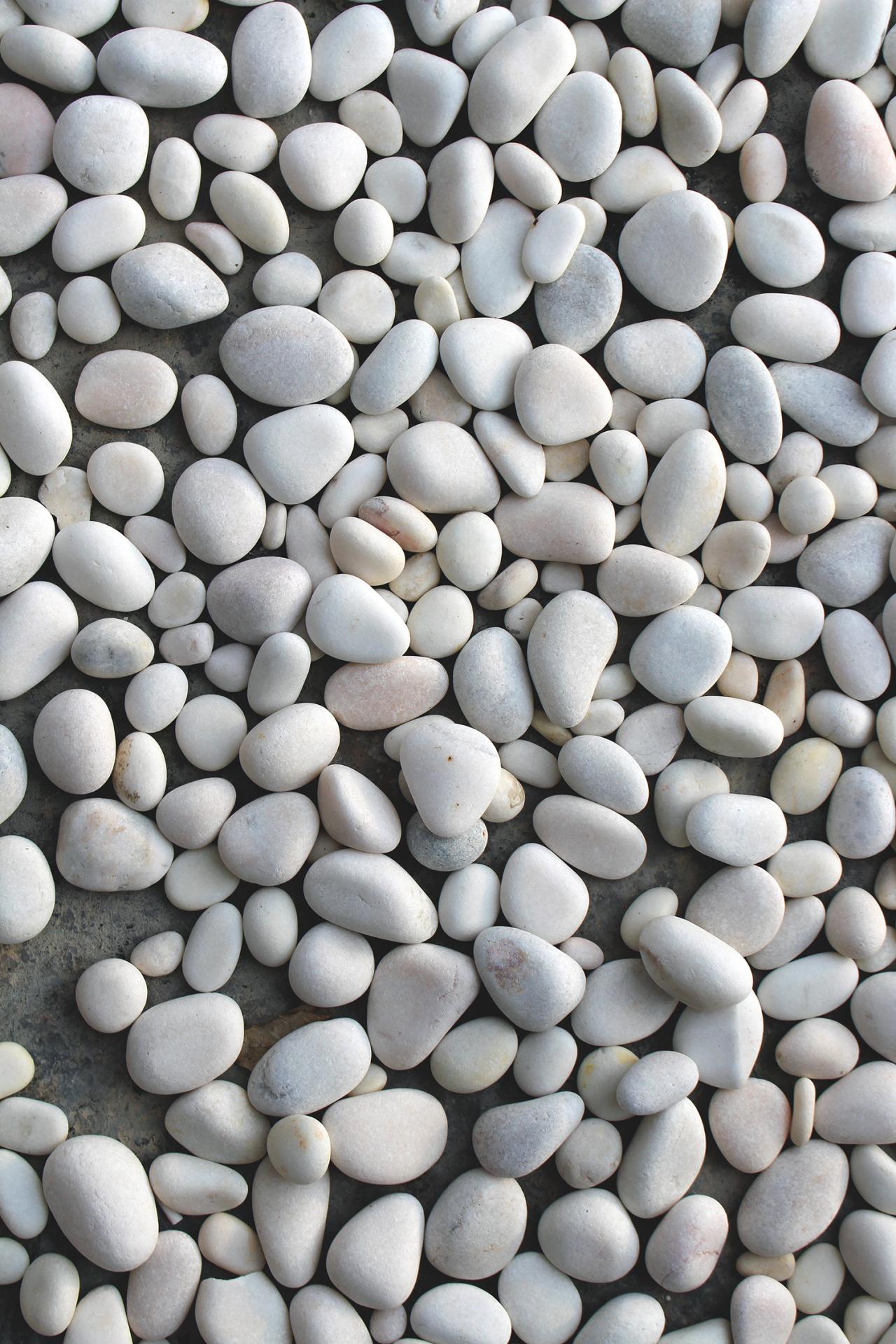 Mobile HD Wallpaper. WHITE STONES BEACH 1280X1920 HD