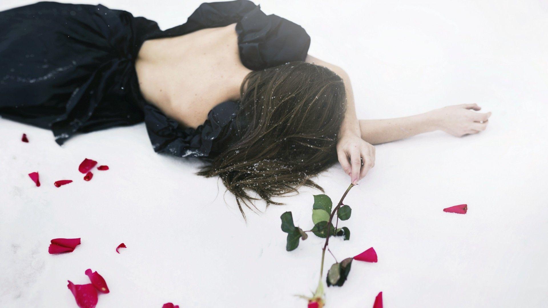 Wallpaper Love failure, Breakup, Rose, Petals, Woman, Mood, HD
