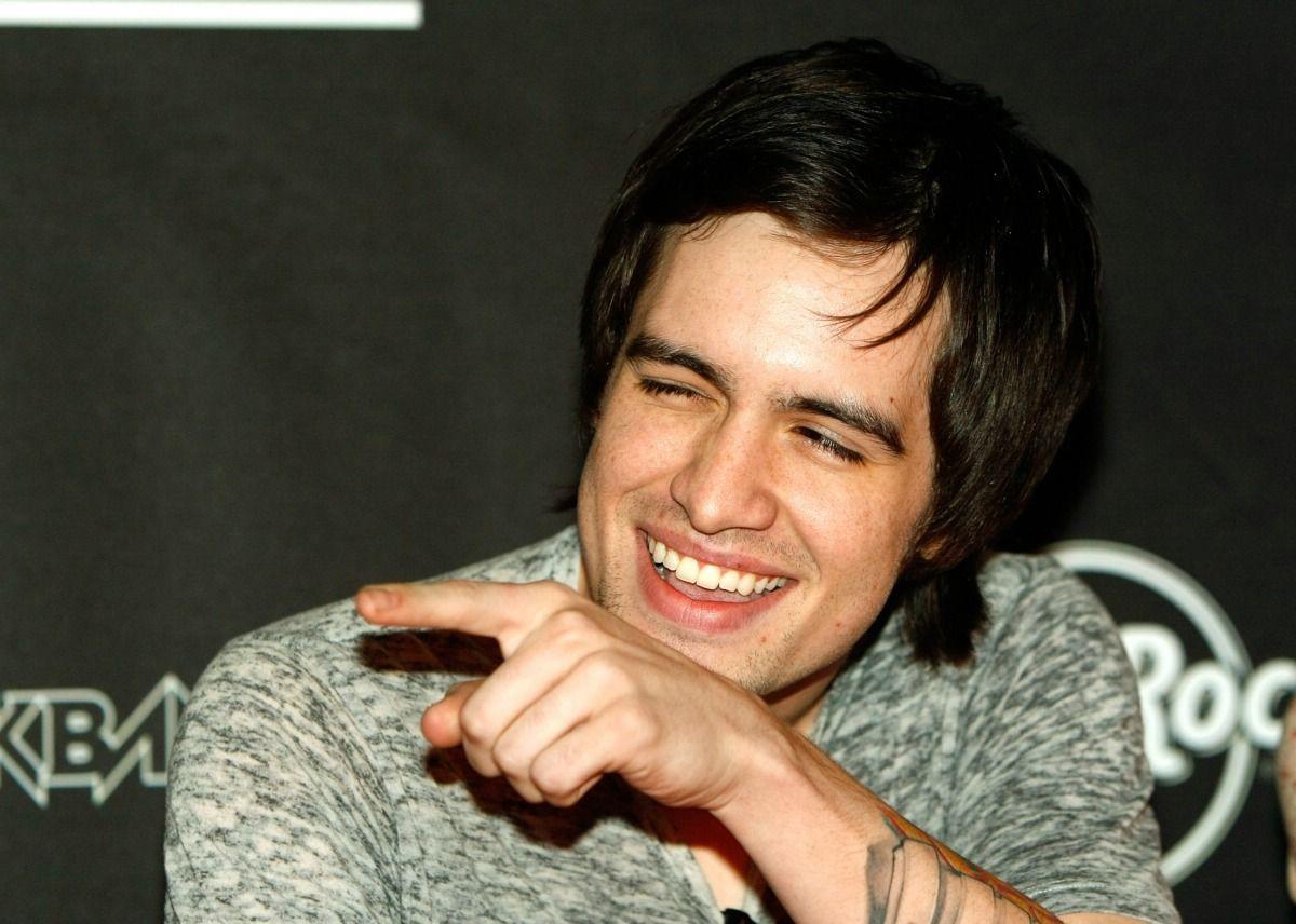 Brendon Urie wallpaper