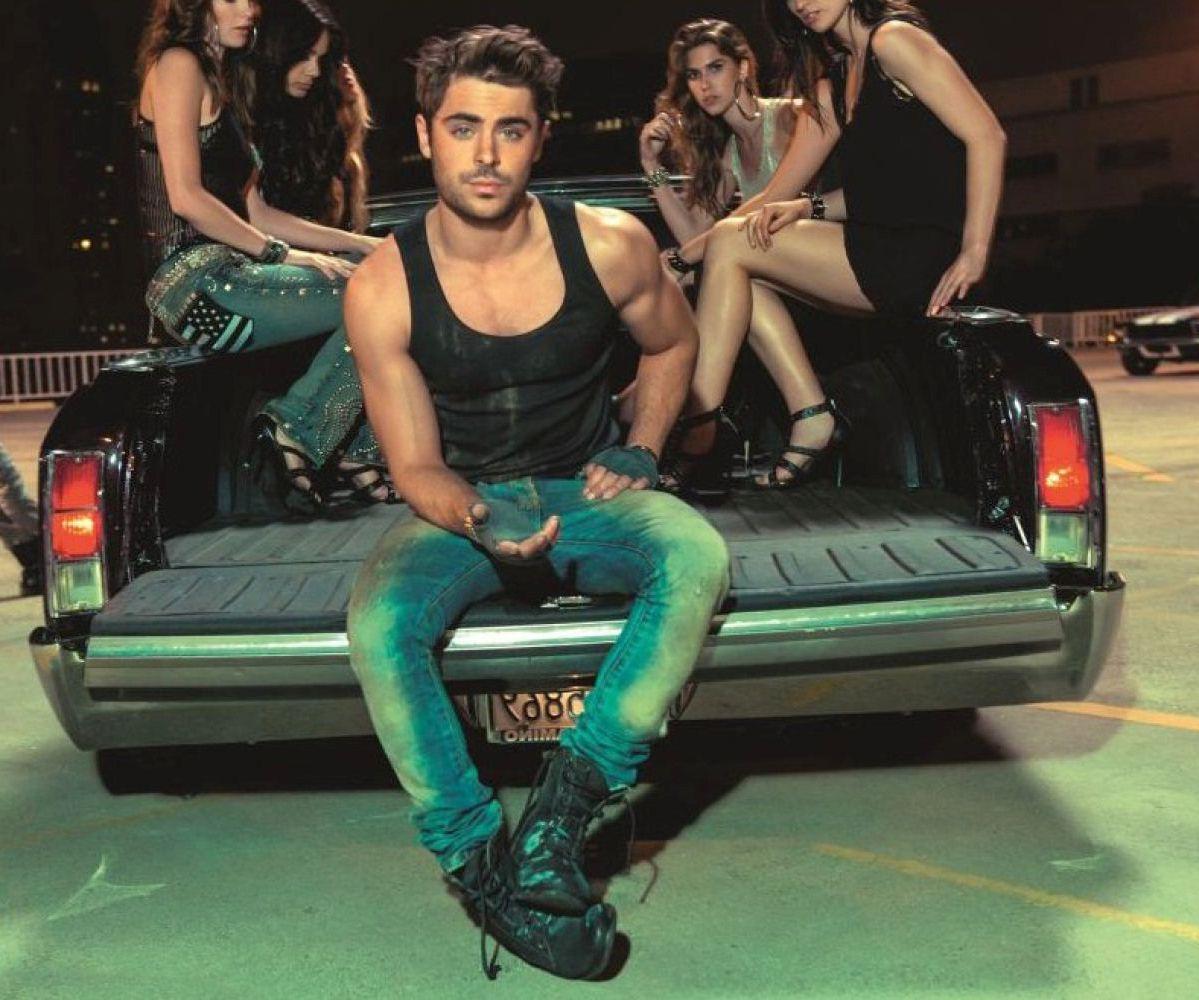 Zac Efron Wallpaper HD