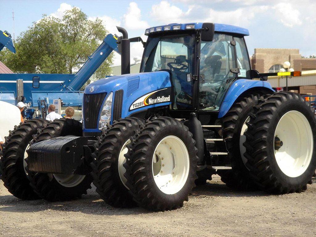 New Holland TG285 picture # 49688. New Holland photo gallery