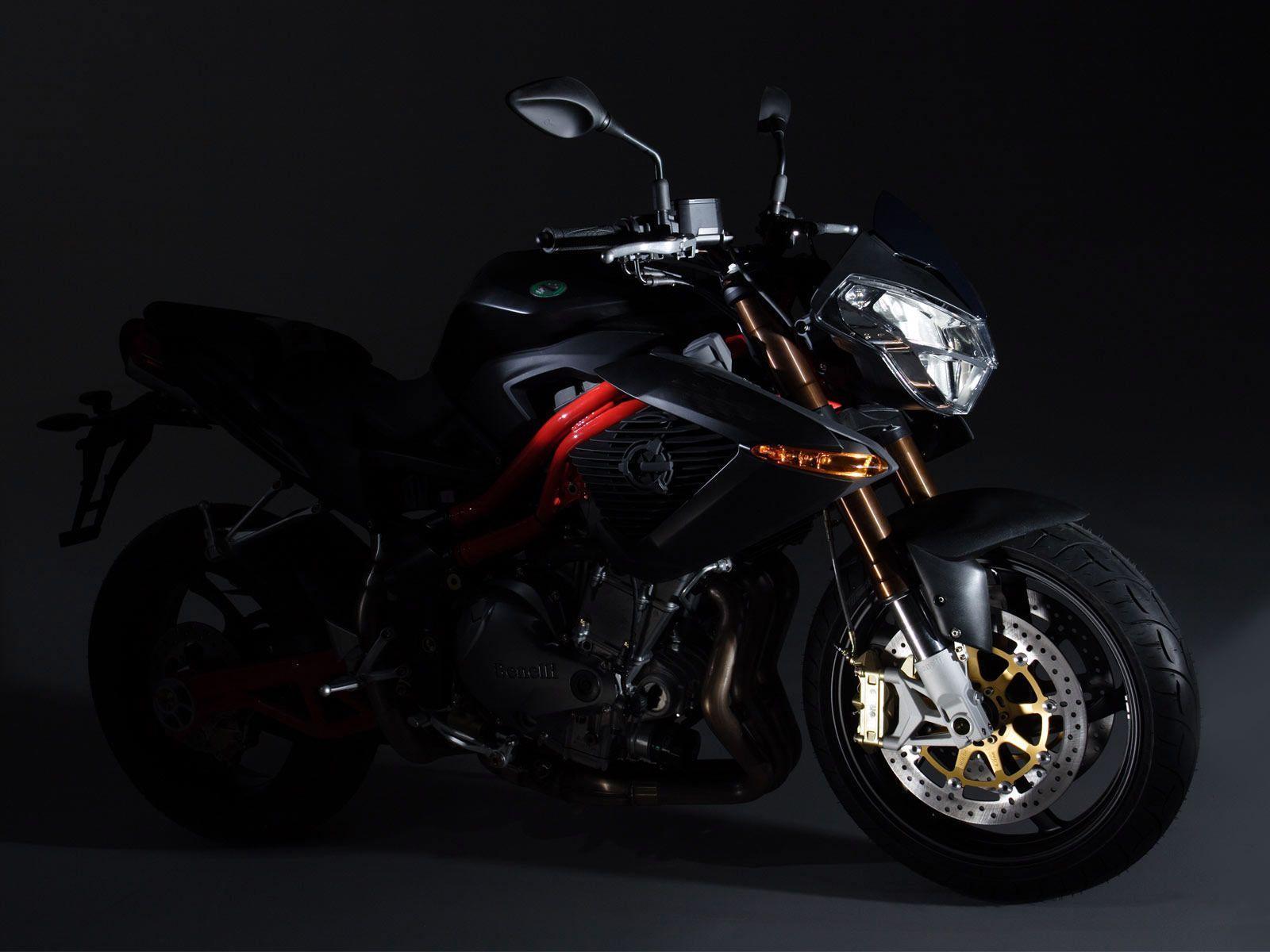BENELLI TnT Sport Picture