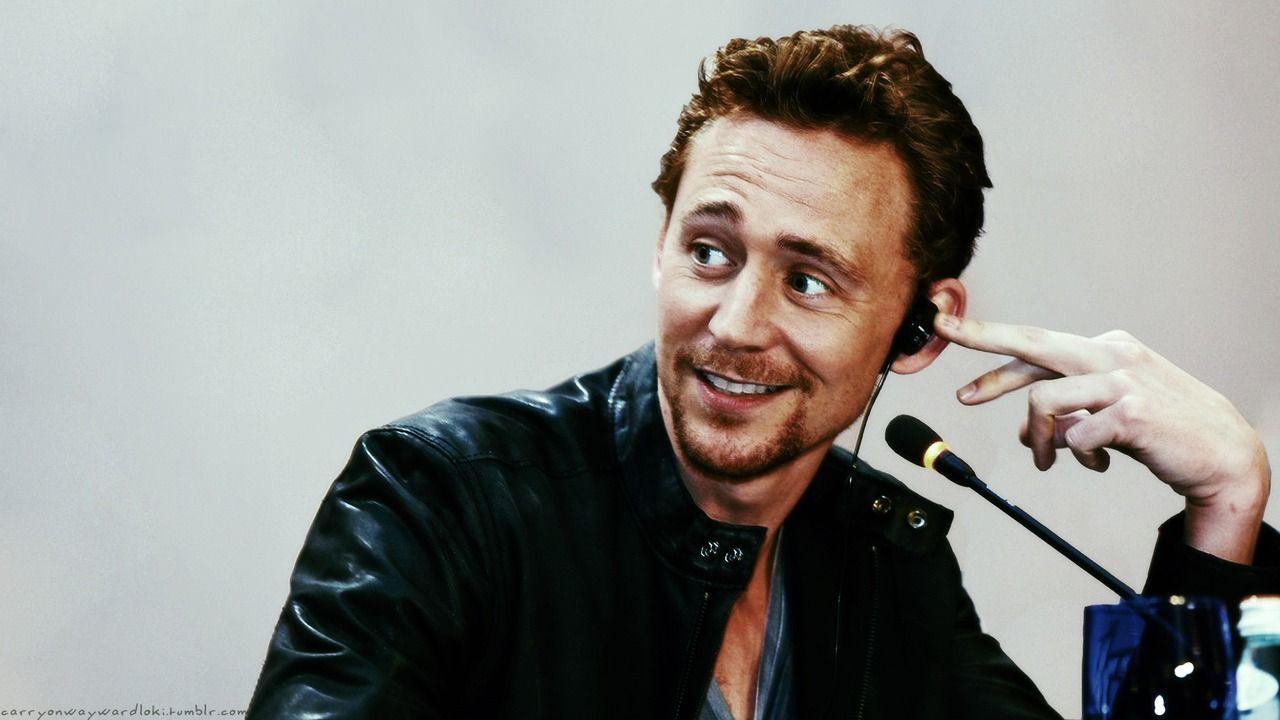 Tom Hiddleston Wallpaper HD Background, Image, Pics, Photo