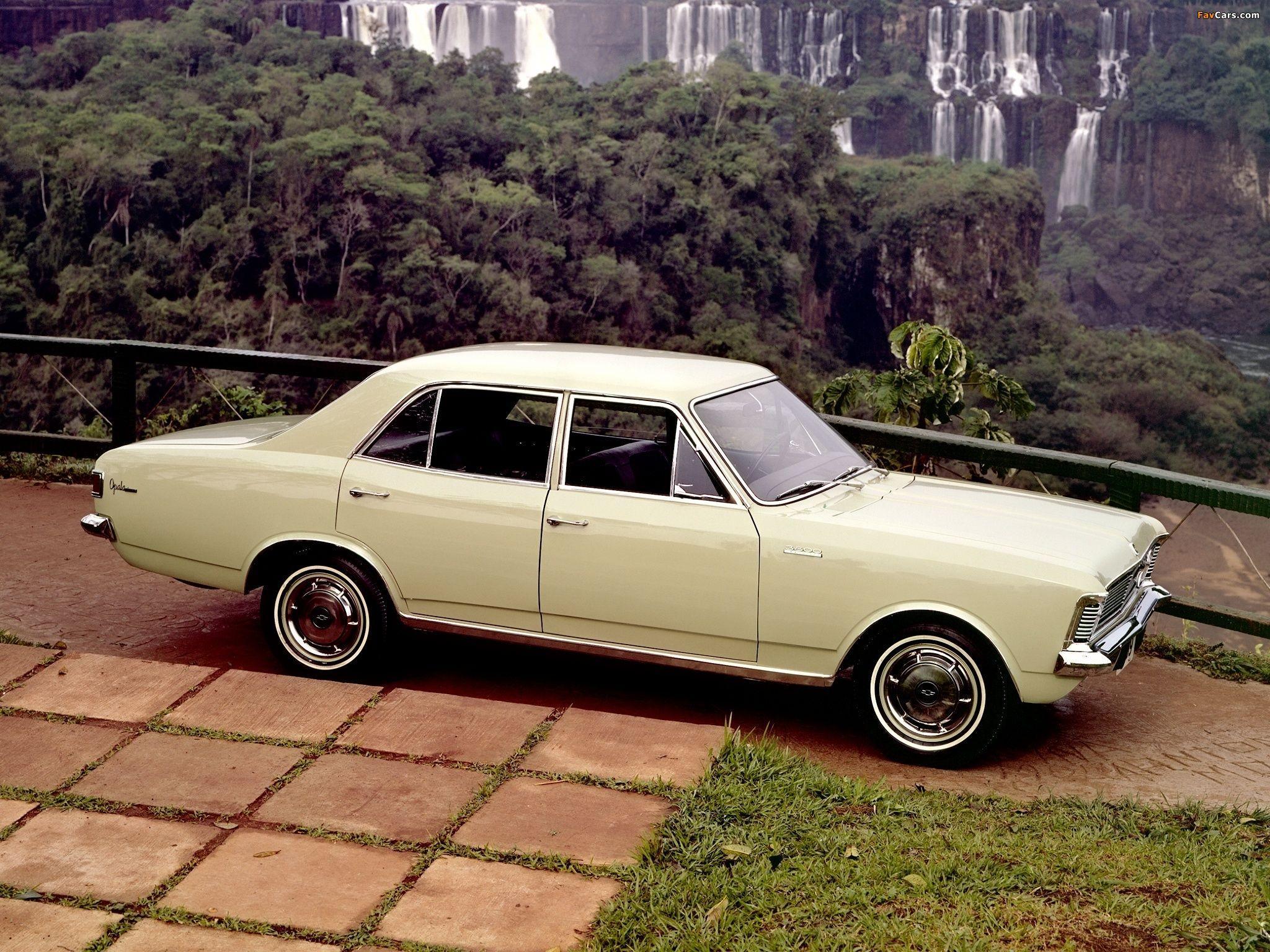 Chevrolet Opala 4 Door 1969–75 Wallpaper (2048x1536)