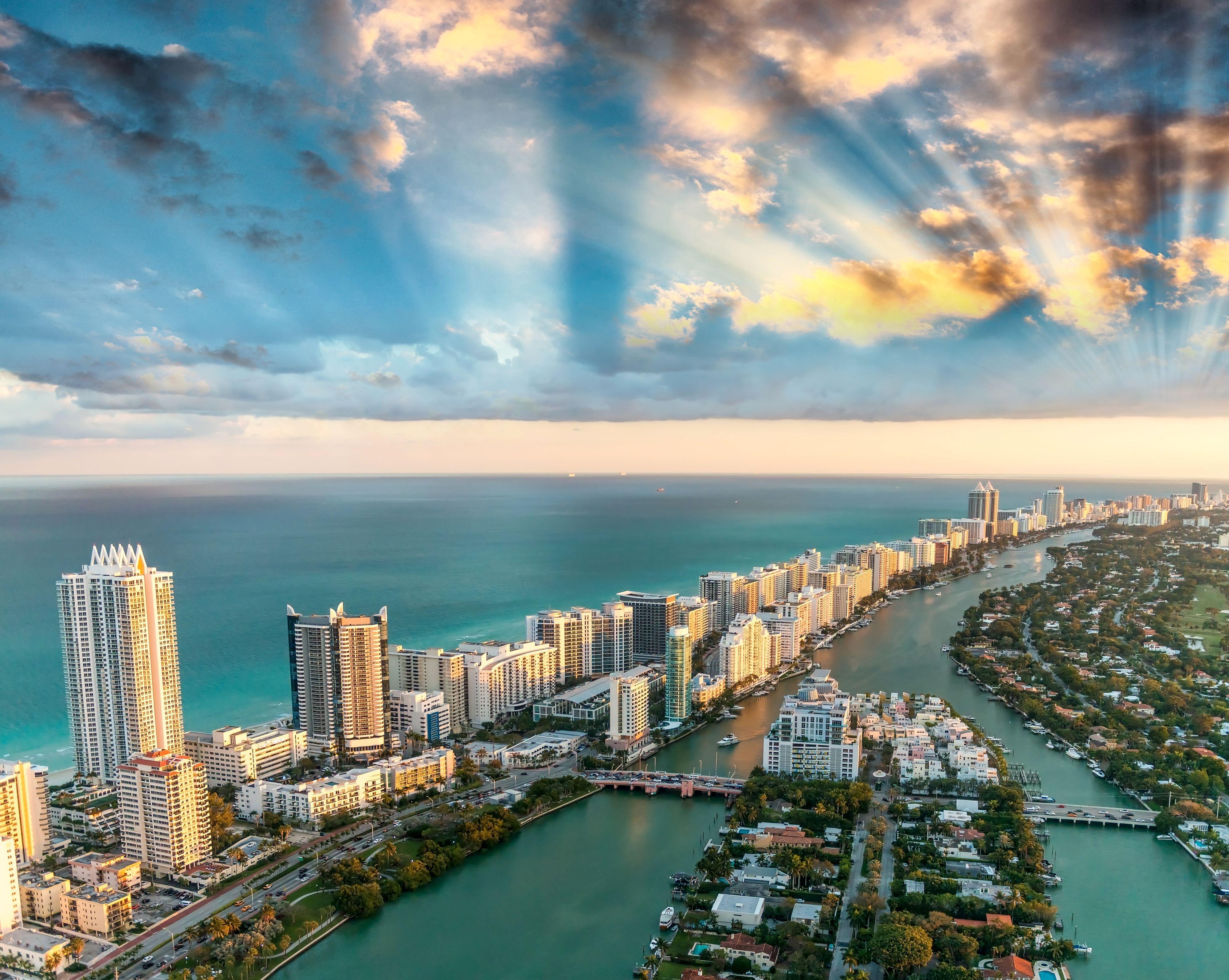 Miami HD Wallpaper and Background Image