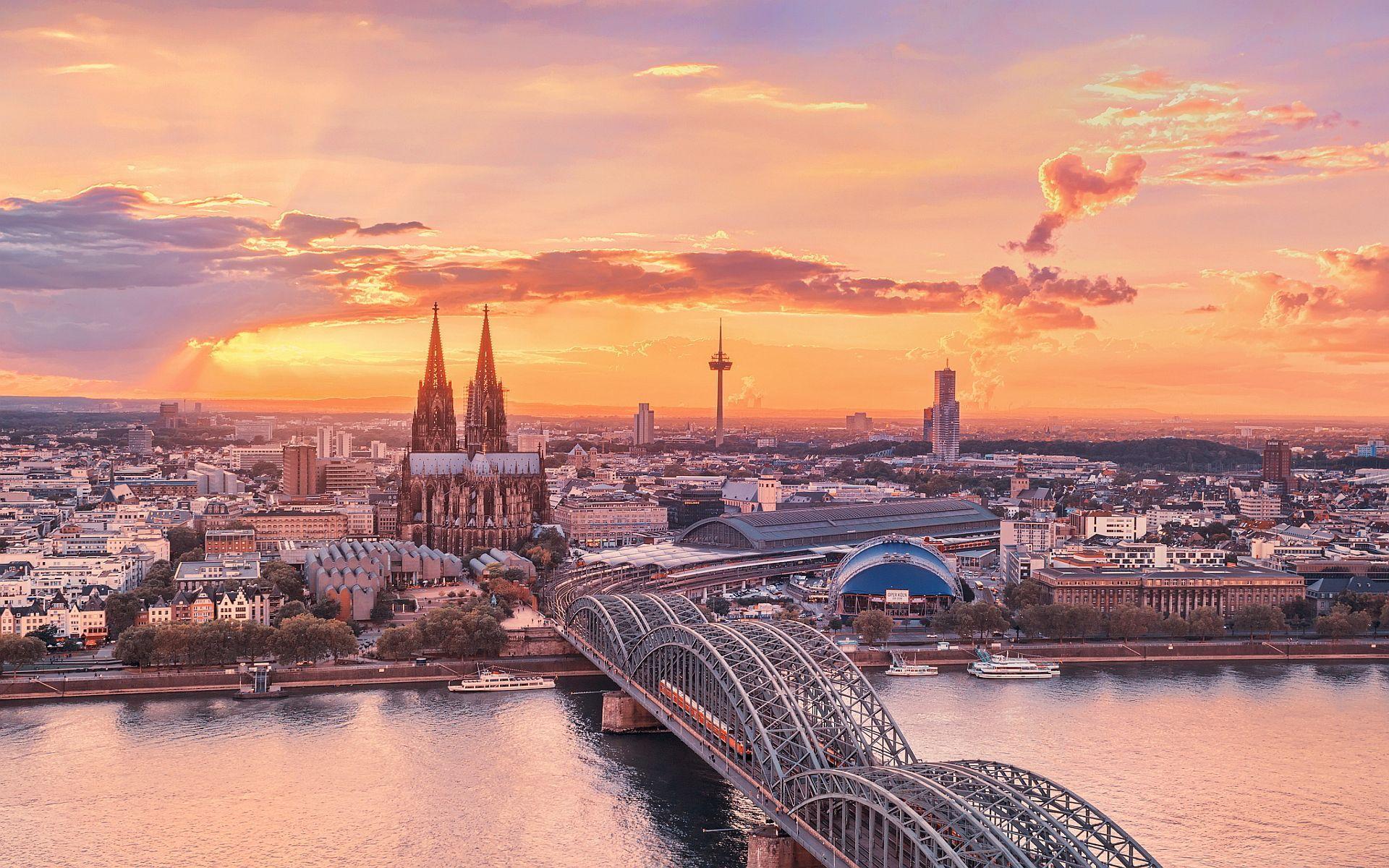 Cologne germany Wallpaper