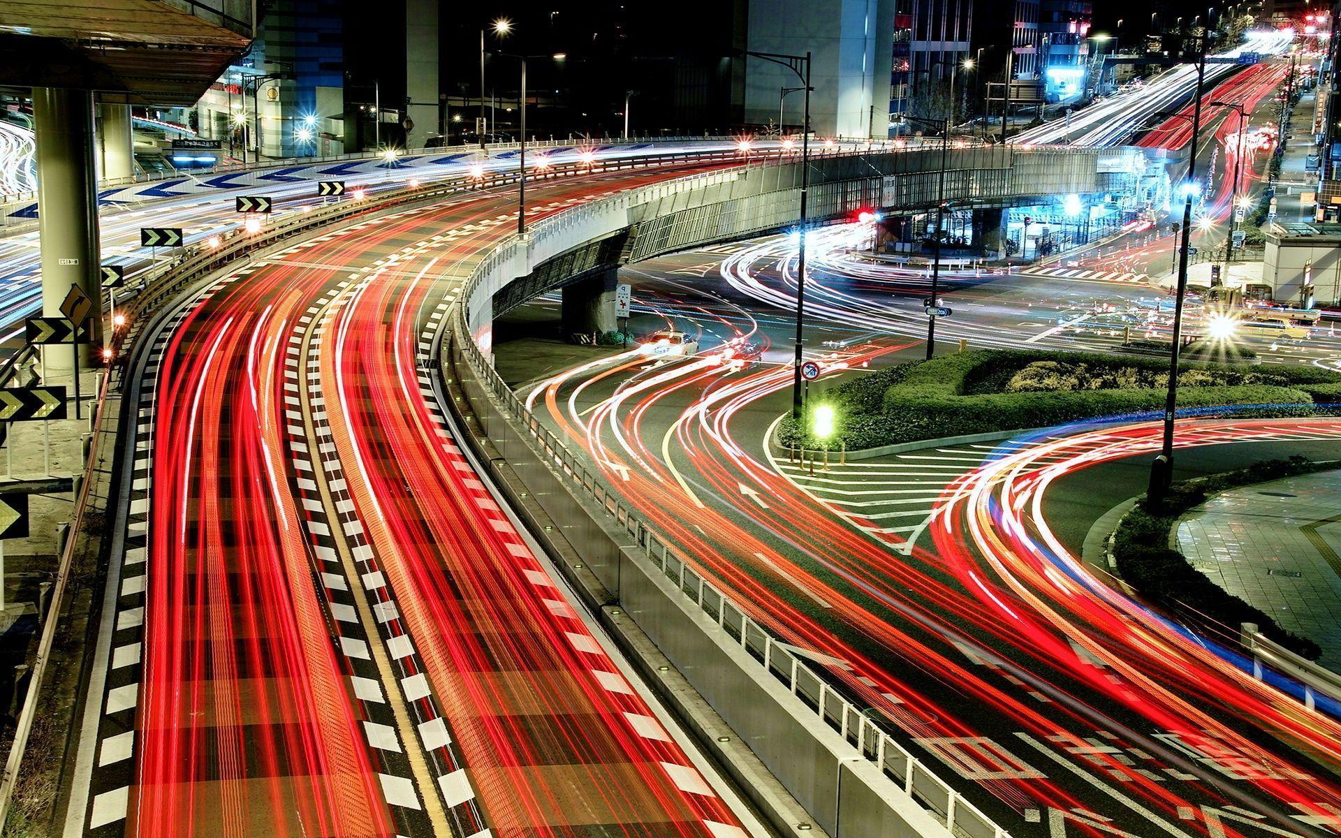 Tokyo traffic night Wallpaper