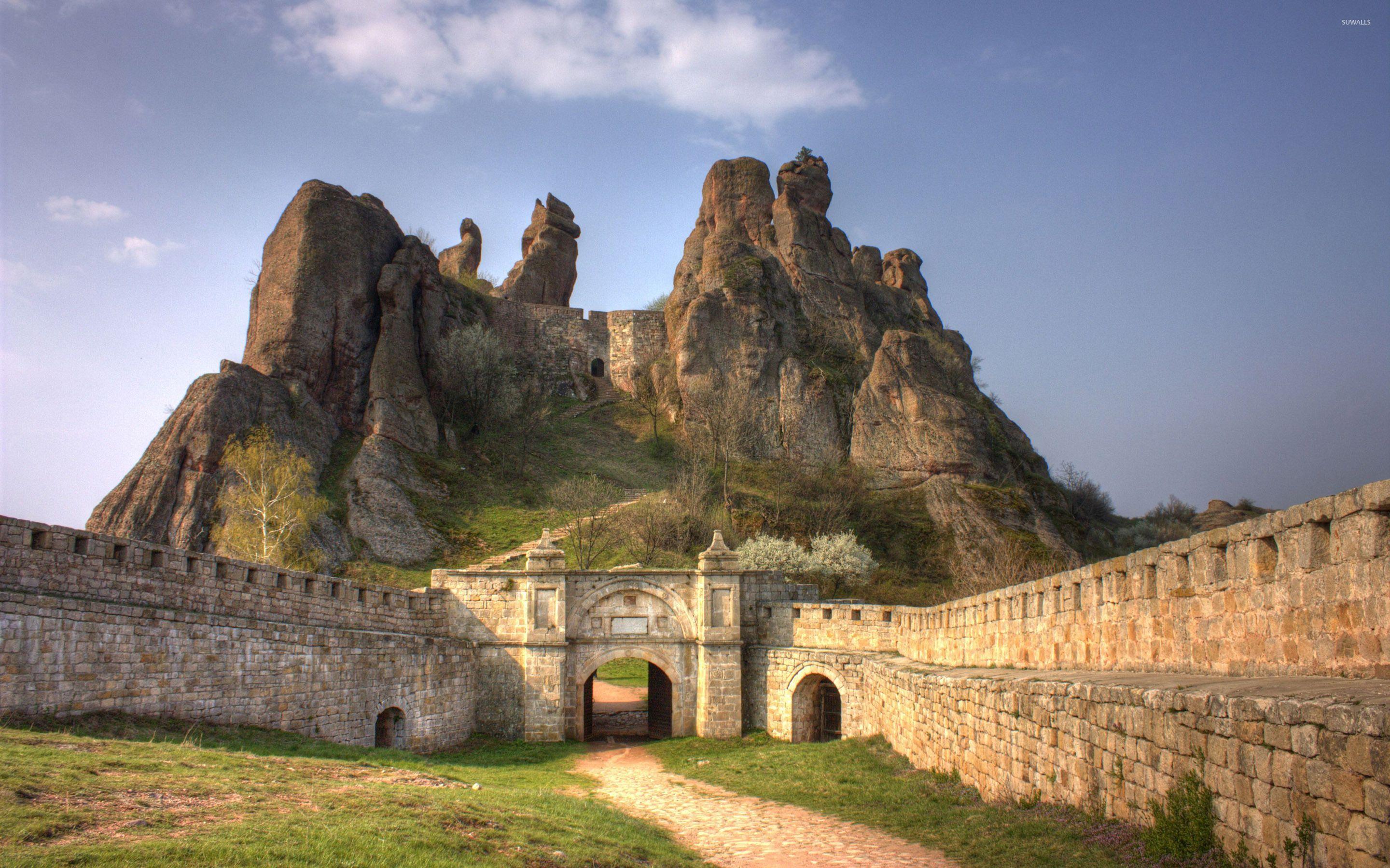 Belogradchik Fortress, Bulgaria wallpaper wallpaper