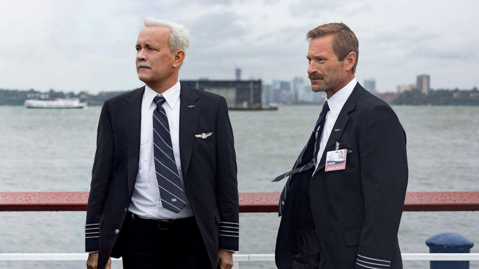 Sully Review Roundup of Clint Eastwood and Tom Hanks Film