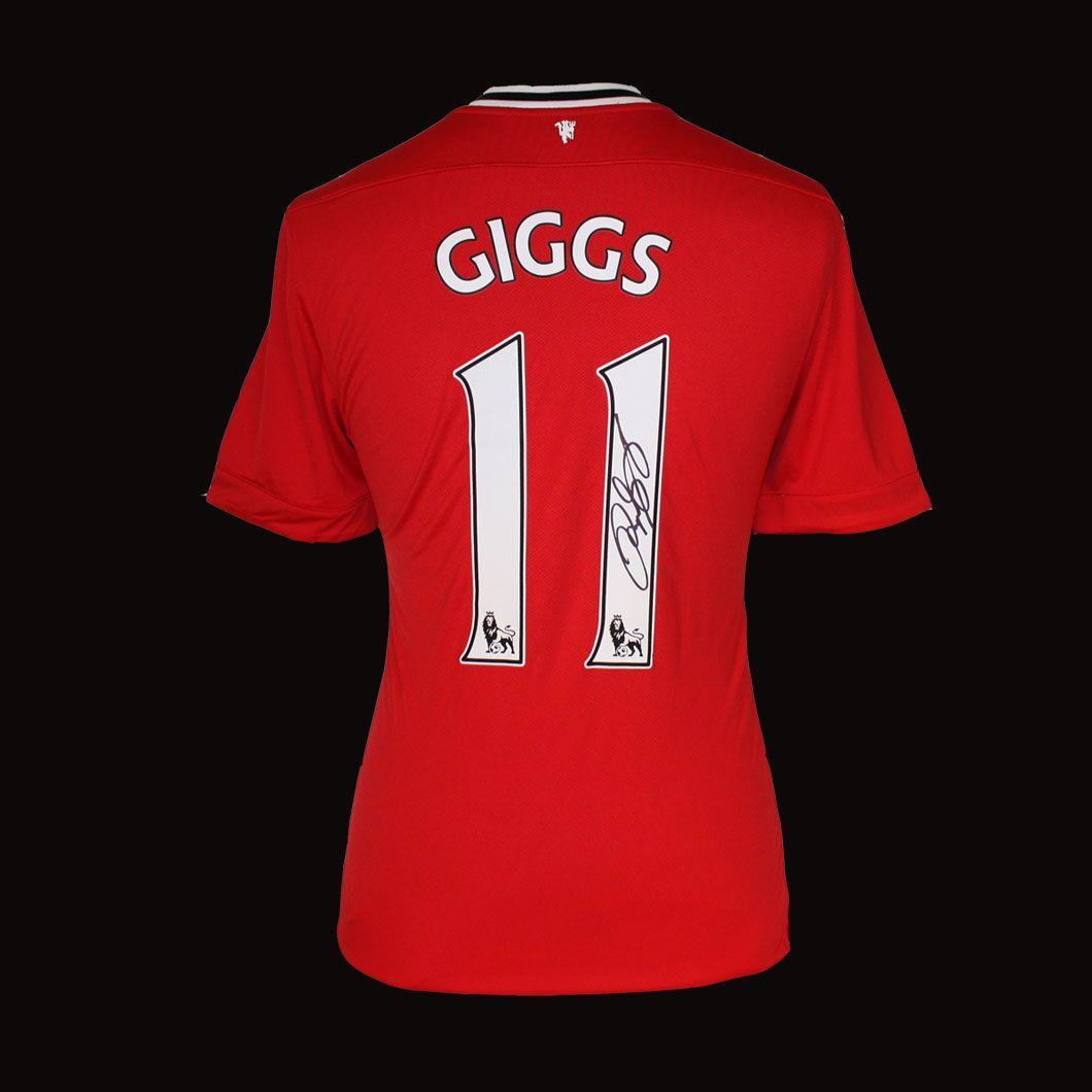 Ryan Giggs Jersey Manchester United 2011. Wallpaper