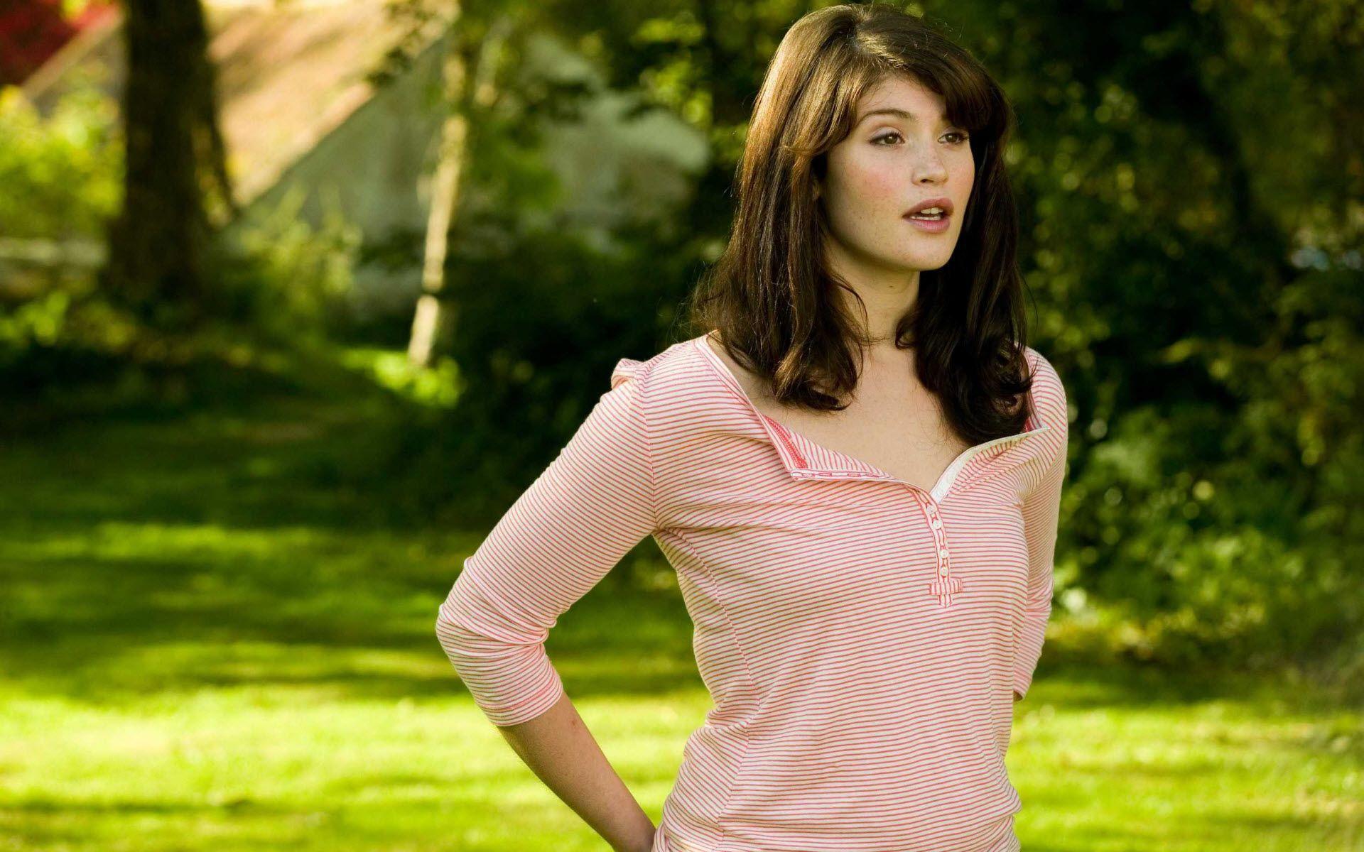 60 Gemma Arterton HD Wallpapers and Backgrounds