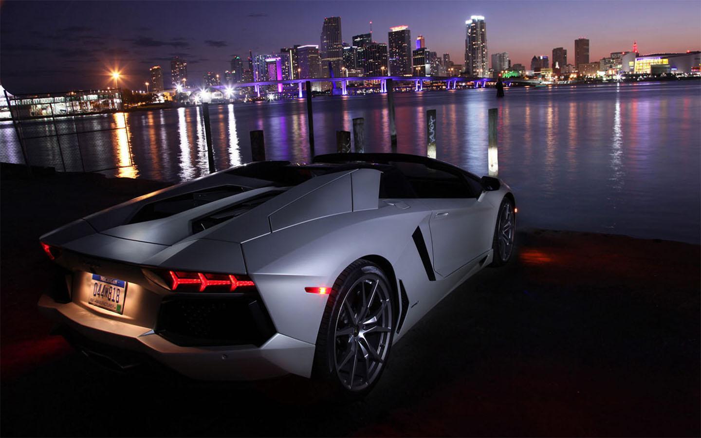 Luxury Car Wallpapers - Wallpaper Cave