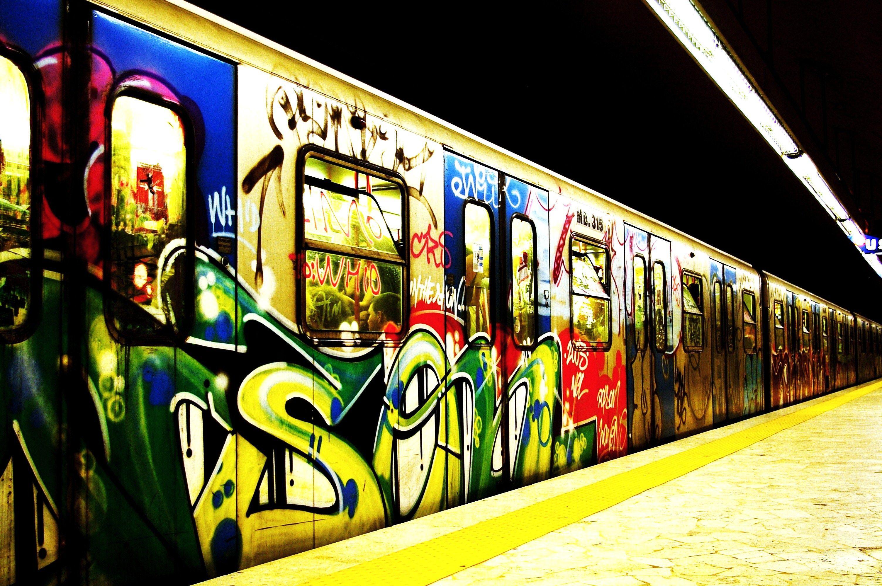 Subway Train Artistic Graffiti HD Wallpaper