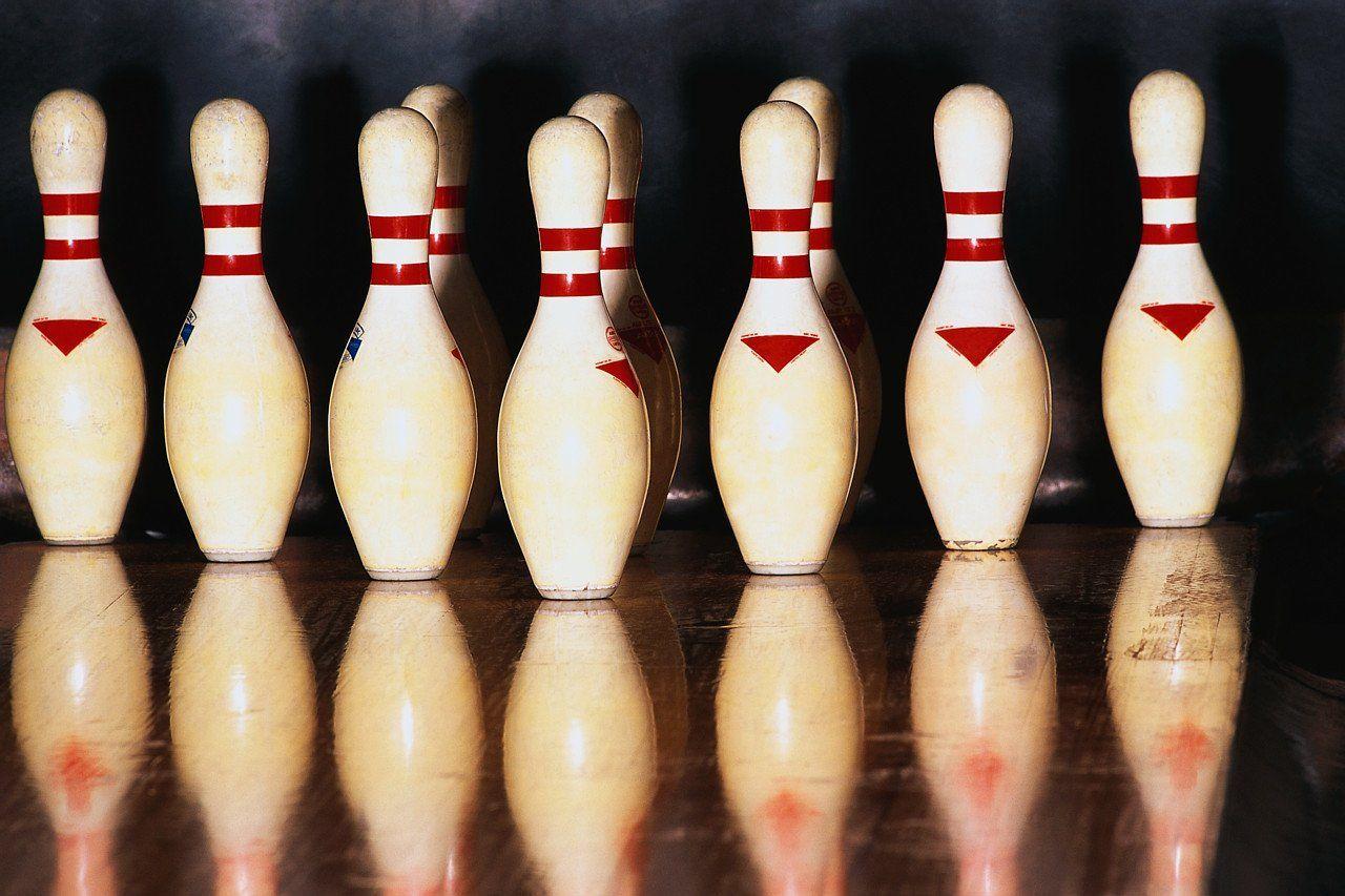 Bowling HD Wallpaper