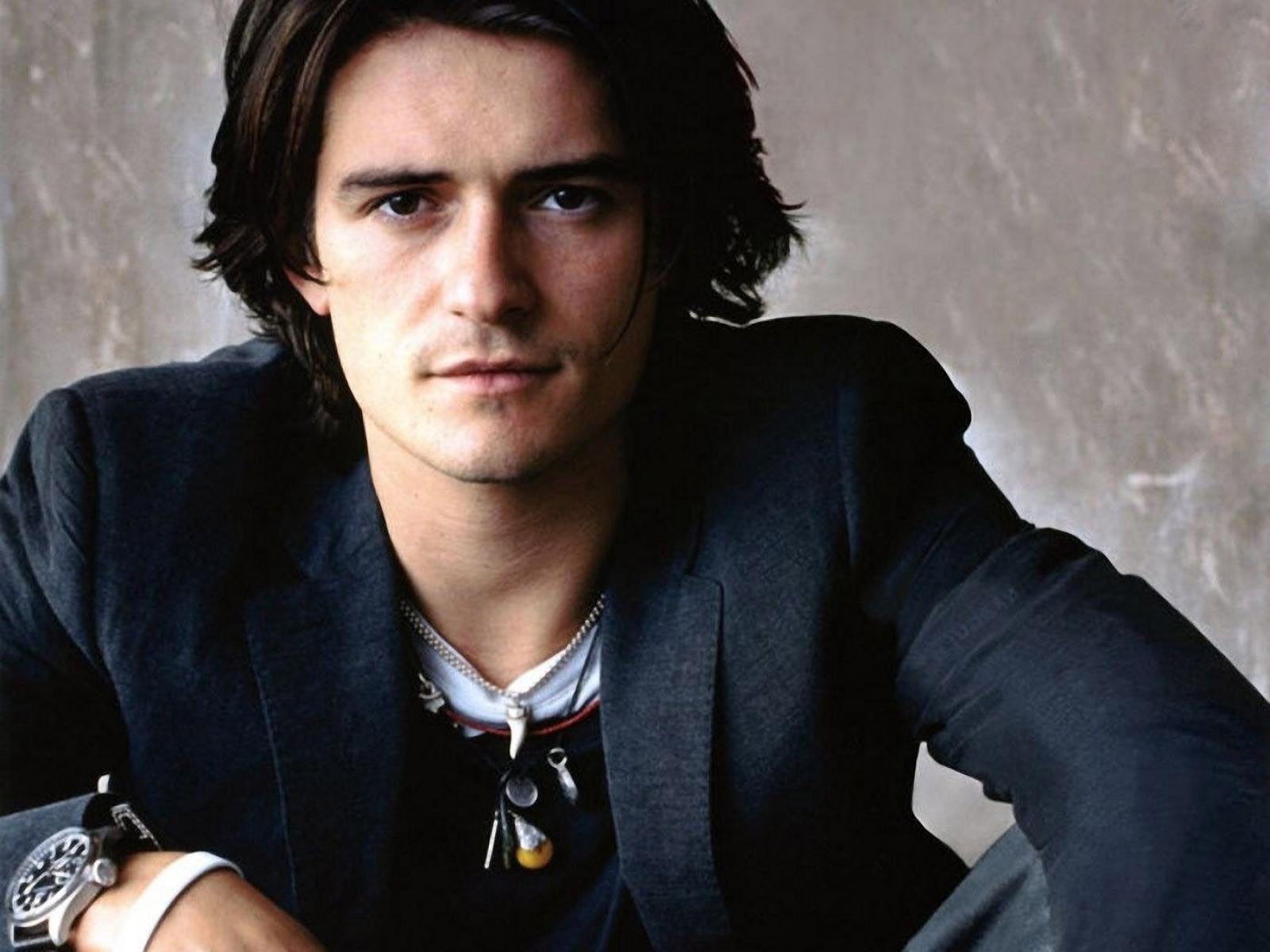 Orlando Bloom Wallpaper High Resolution and Quality Download