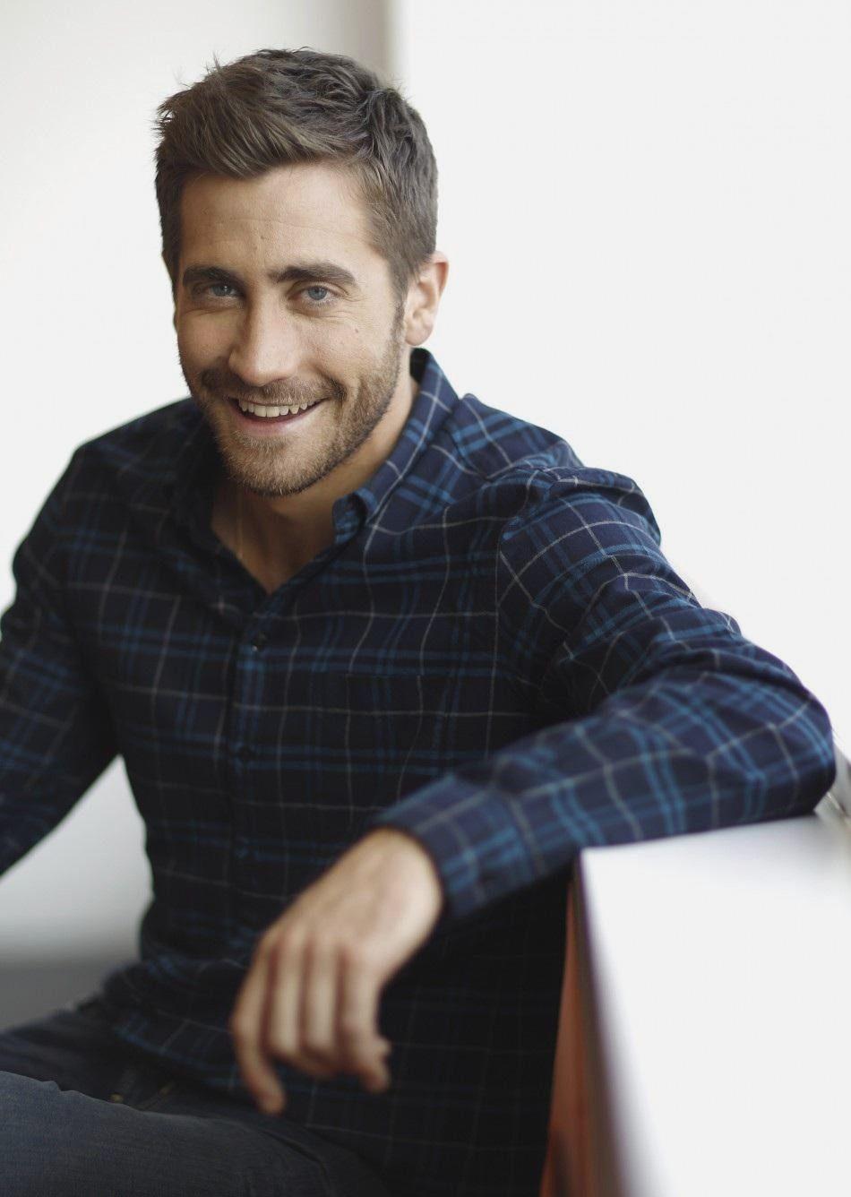 Jake Gyllenhaal Wallpaper PNG 774x1032px Jake Gyllenhaal Actor Arm  Beige Deviantart Download Free