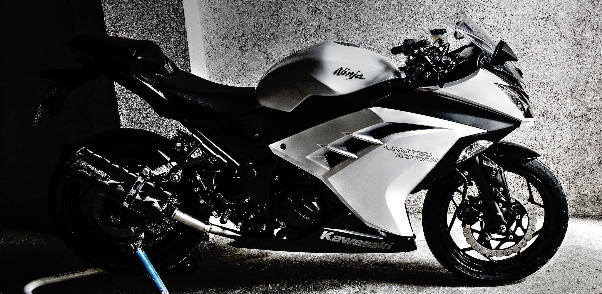 Kawasaki Ninja 300 Black