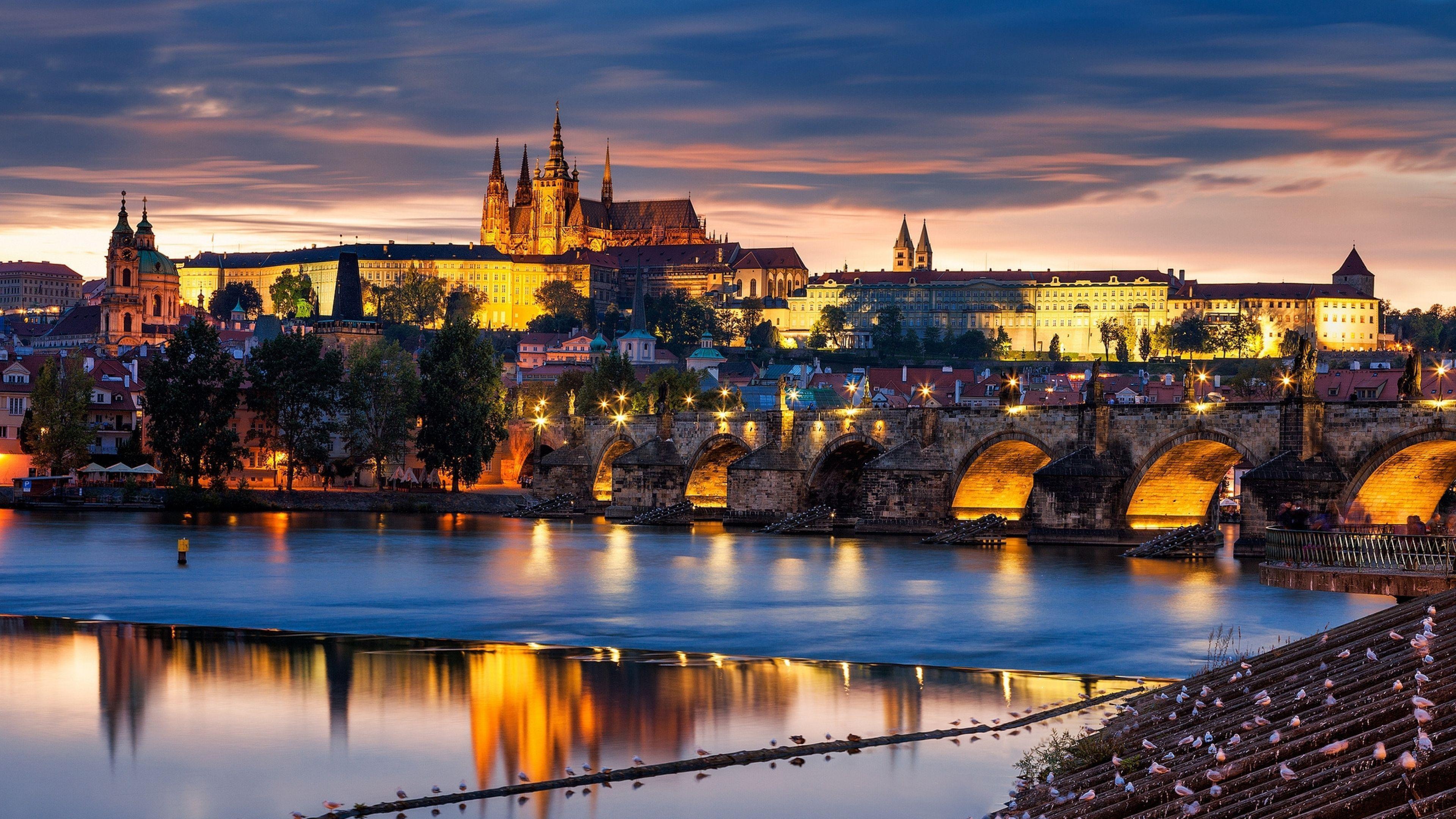 Download Wallpaper 3840x2160 Czech republic, Czech, Bridge, City