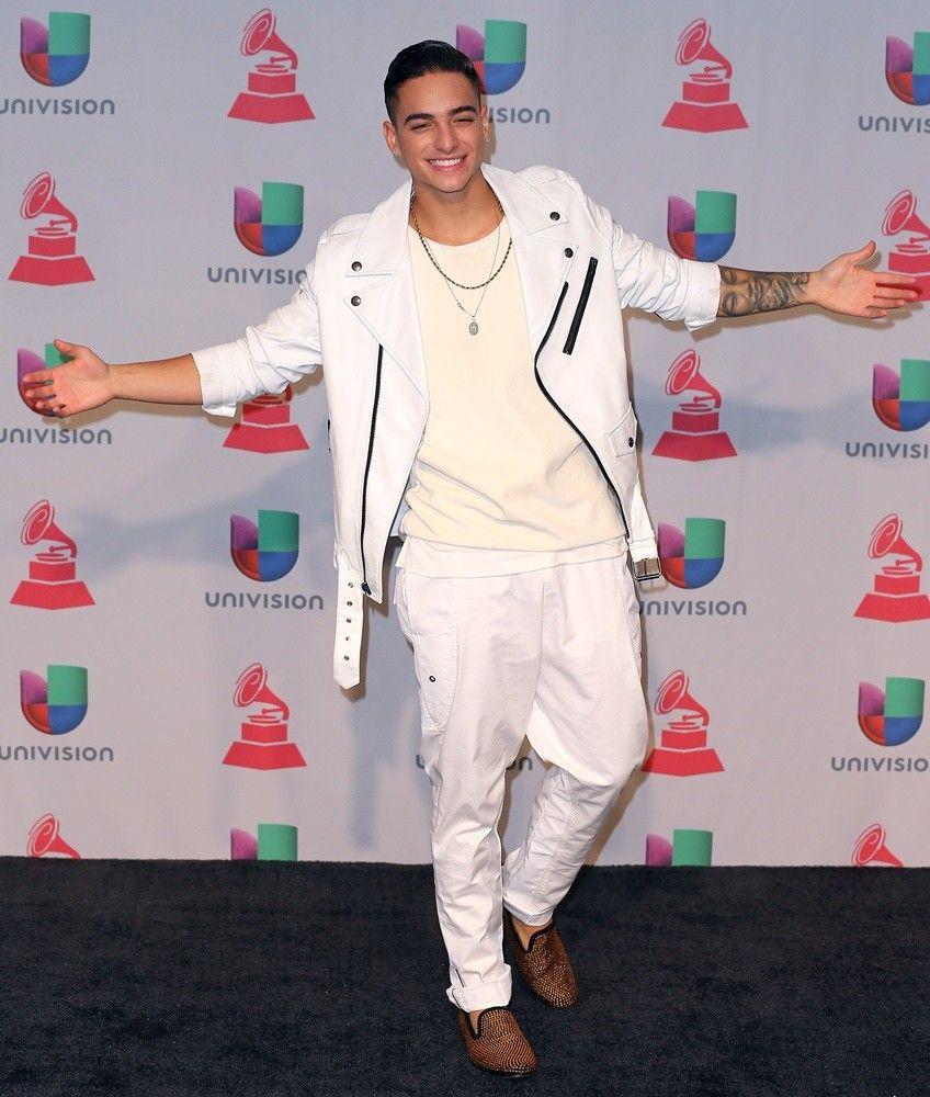 Maluma Pictures with High Quality Photos