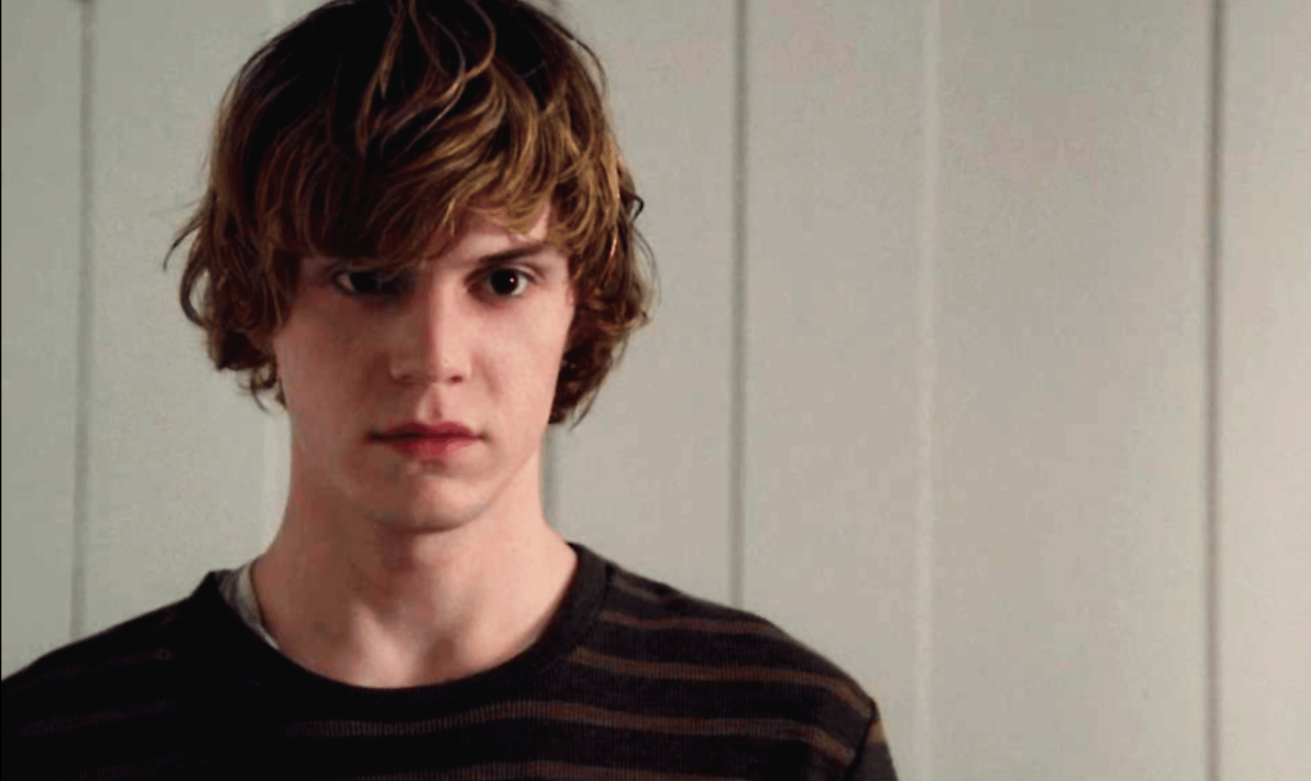 Evan Peters Wallpaper HD