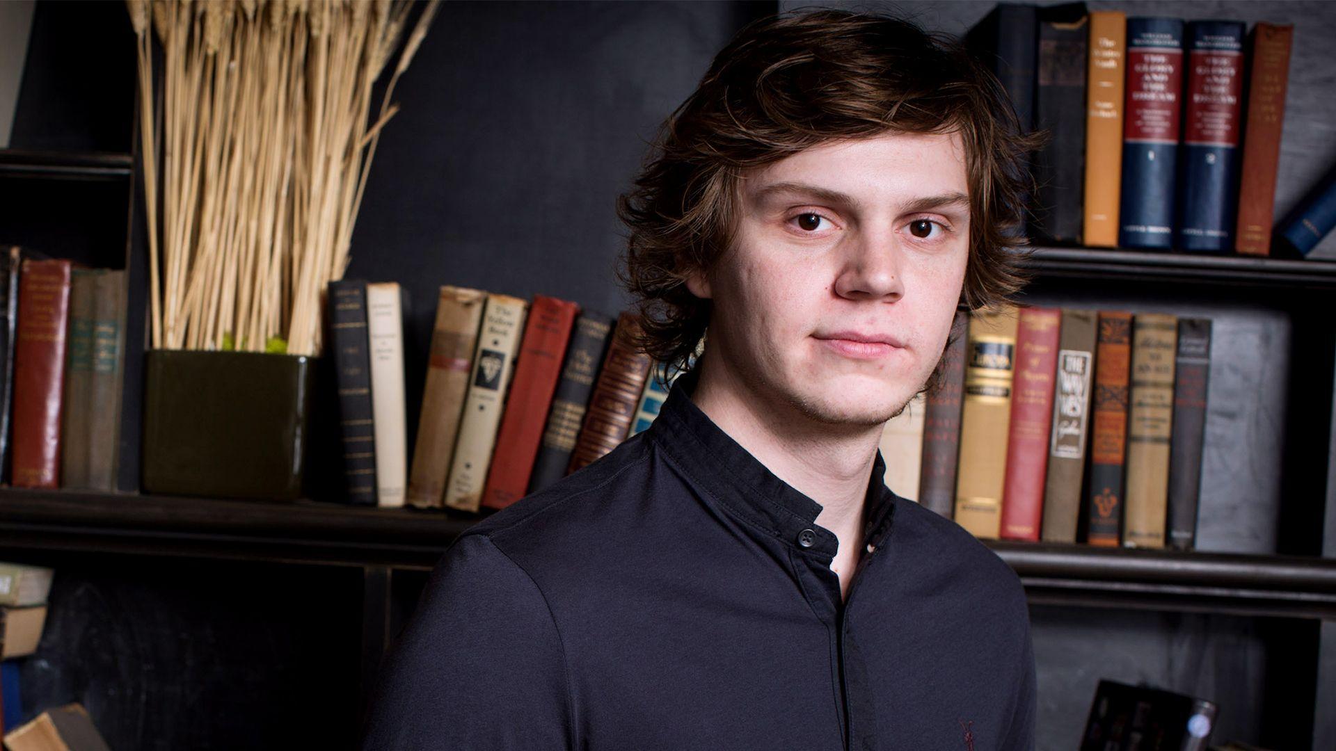 Evan Peters Wallpaper High Resolution and Quality Download