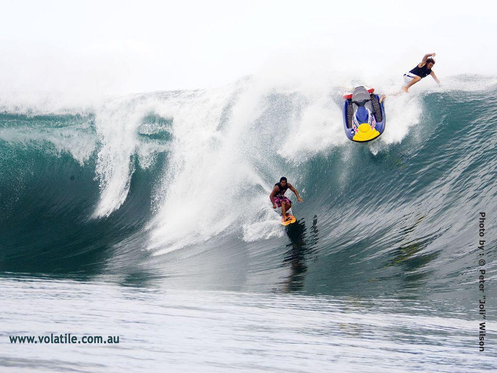 surfing photography. Download Pro Surfers wallpaper, 'Raimana Big