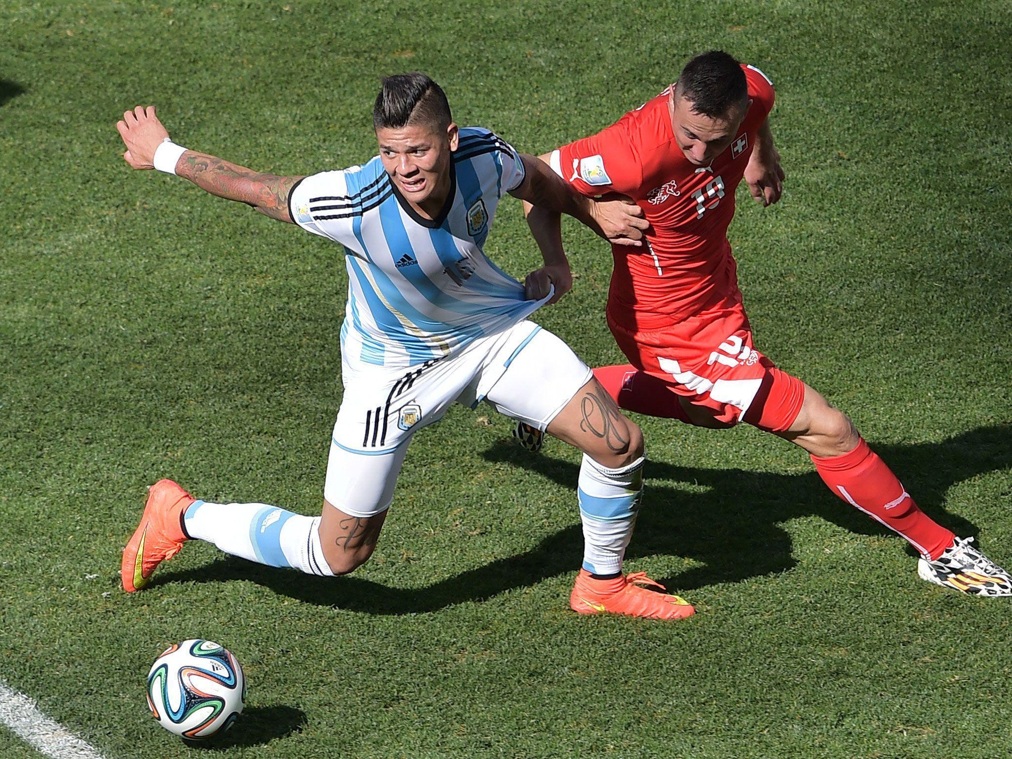 Chelsea transfer news: Argentina left back Marcos Rojo linked