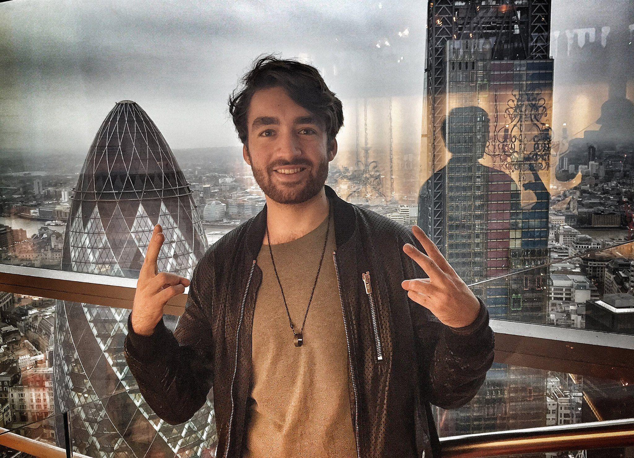 Oliver Heldens Wallpaper Image Photo Picture Background