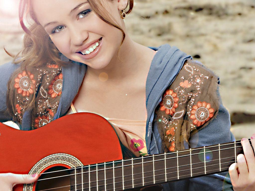 Hannah montana Wallpaper and Background